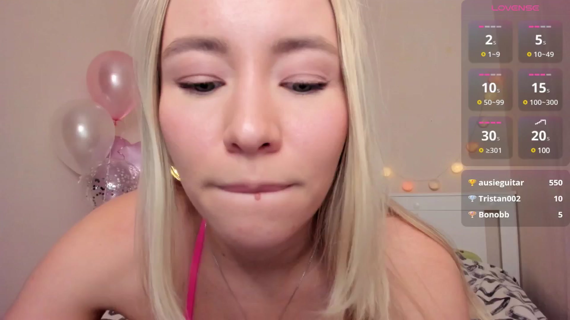 Gallery image thumbnail from pristine_edge's myfreecams stream on, 04/16/2025, 01:16 image 15 of 20