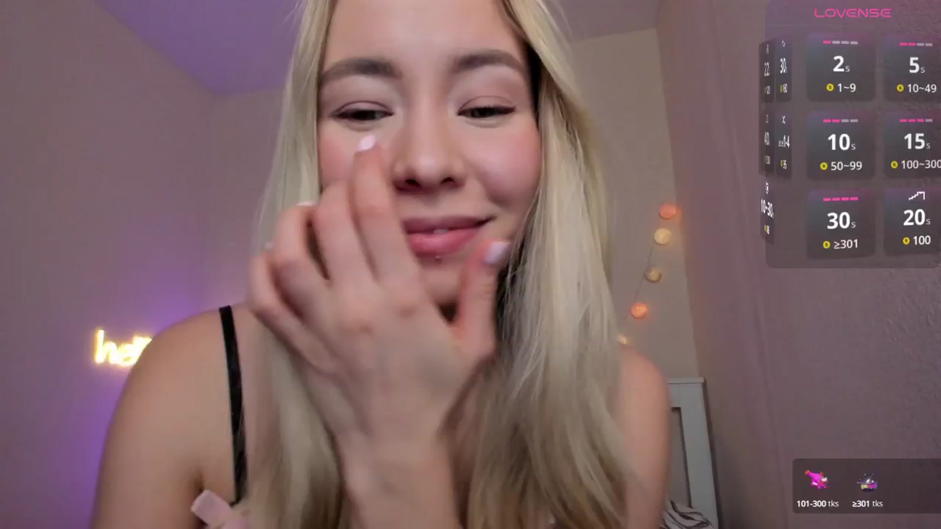 Gallery image thumbnail from pristine_edge's myfreecams stream on, 06/06/2025, 24:05 image 4 of 20
