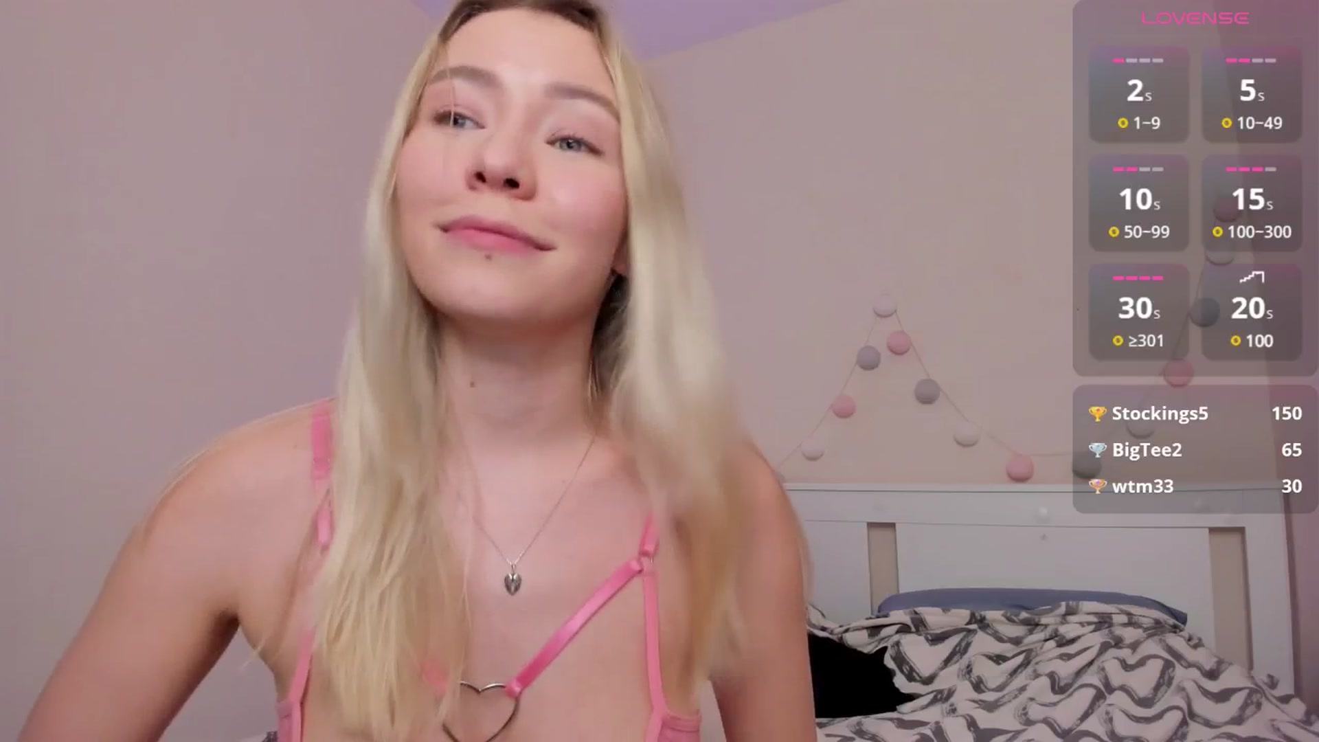 Gallery image thumbnail from pristine_edge's myfreecams stream on, 07/01/2025, 23:51 image 11 of 20
