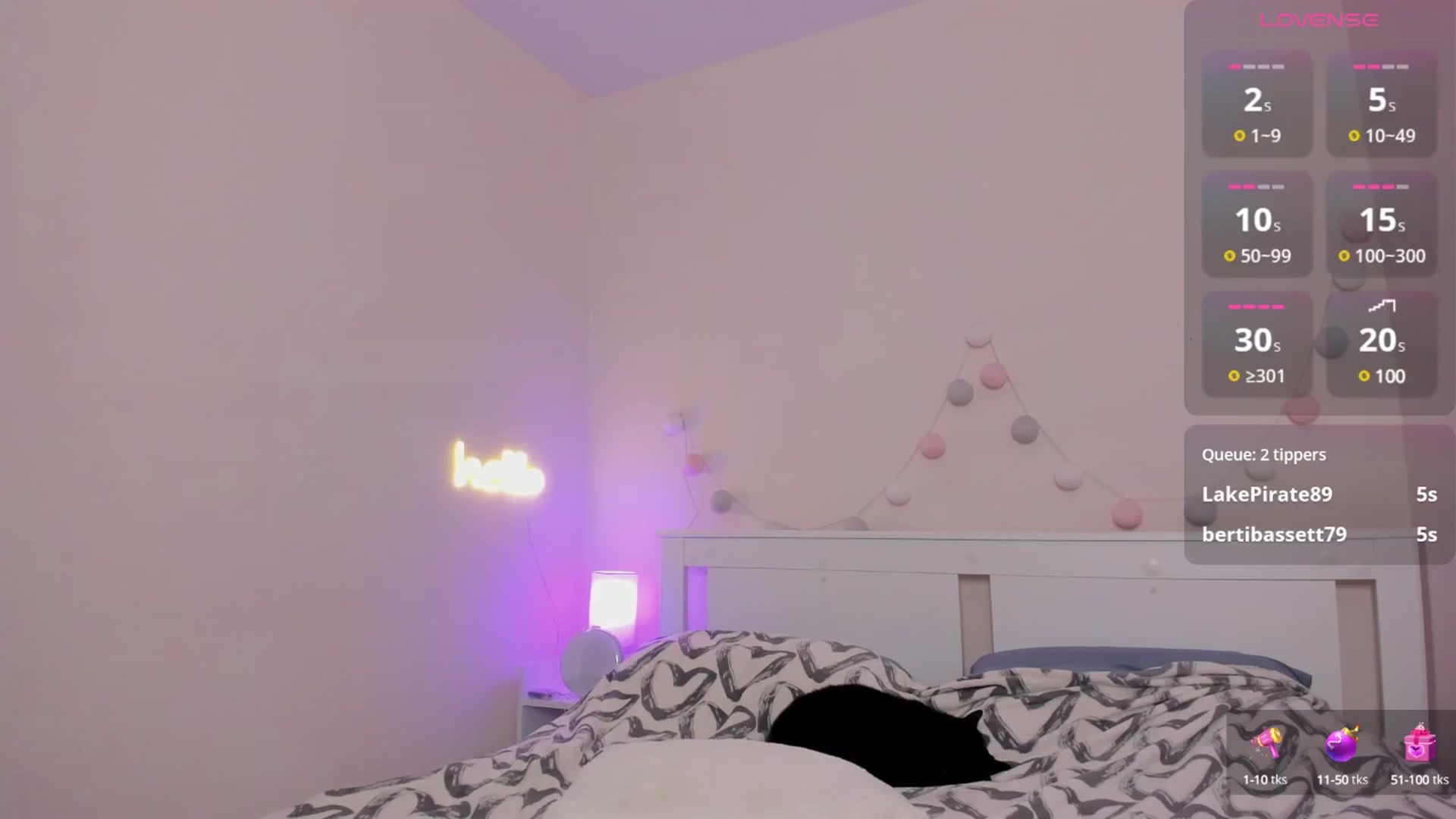 Gallery image thumbnail from pristine_edge's myfreecams stream on, 07/01/2025, 23:51 image 10 of 20