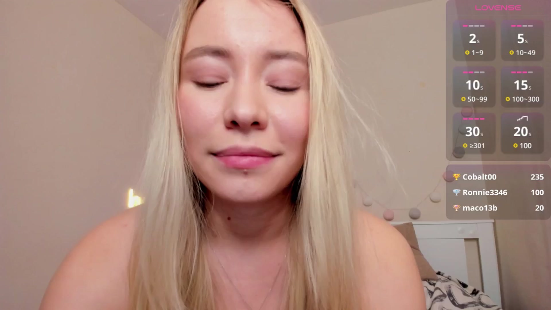Gallery image thumbnail from pristine_edge's myfreecams stream on, 07/07/2025, 02:12 image 4 of 20
