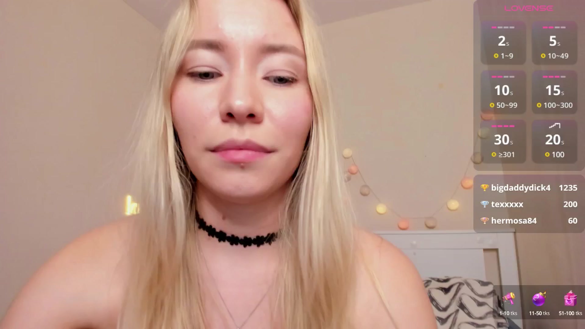 Gallery image thumbnail from pristine_edge's myfreecams stream on, 07/15/2025, 24:43 image 18 of 20