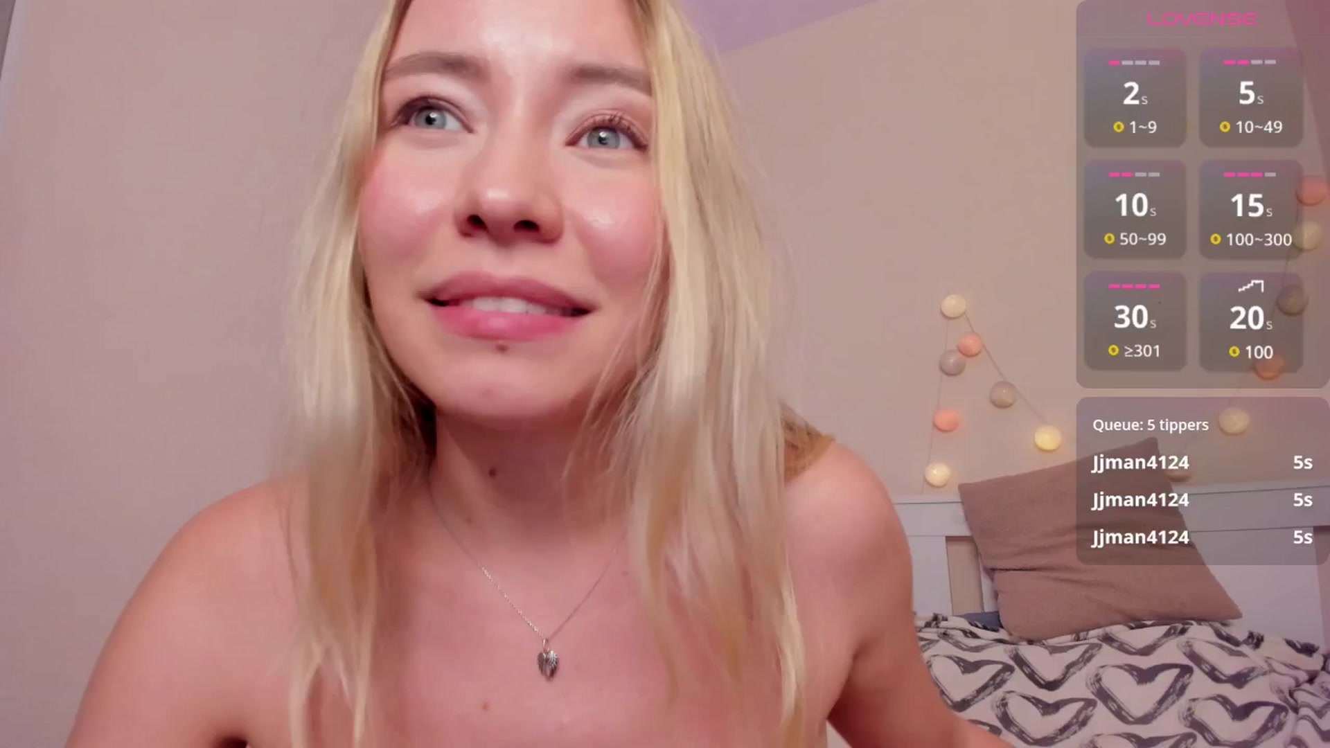 Gallery image thumbnail from pristine_edge's myfreecams stream on, 08/03/2025, 01:14 image 20 of 20