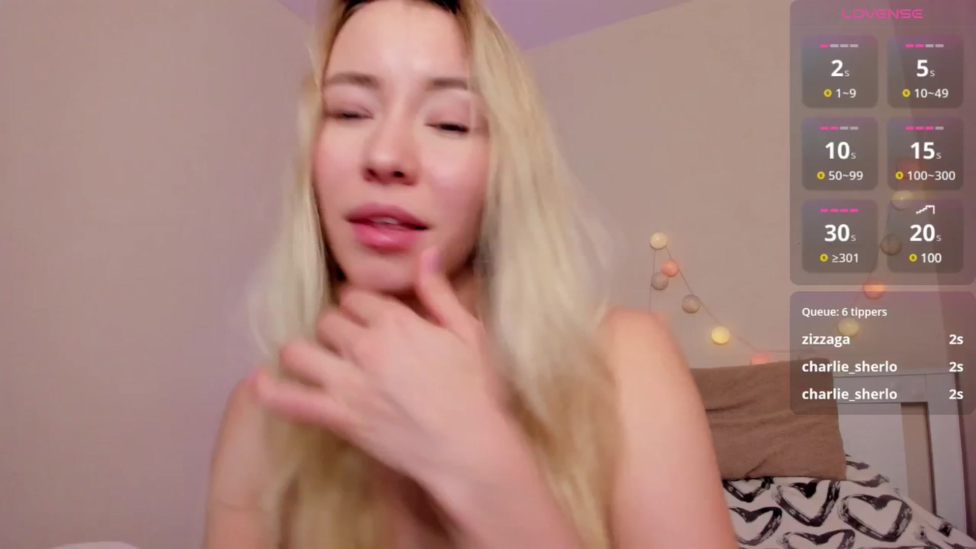 Gallery image thumbnail from pristine_edge's myfreecams stream on, 08/08/2025, 01:23 image 12 of 20