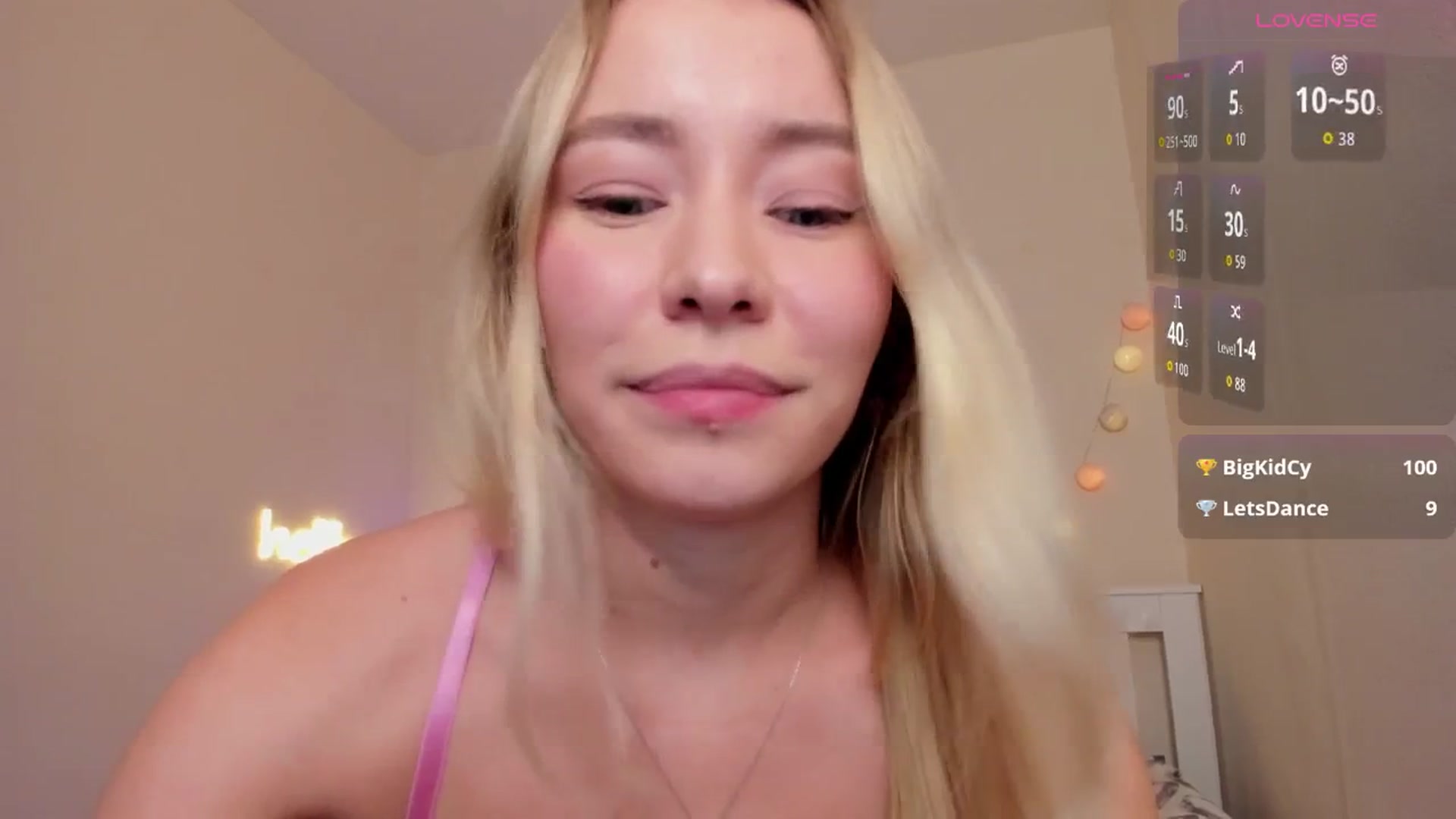Gallery image thumbnail from pristine_edge's myfreecams stream on, 08/16/2025, 21:52 image 8 of 20