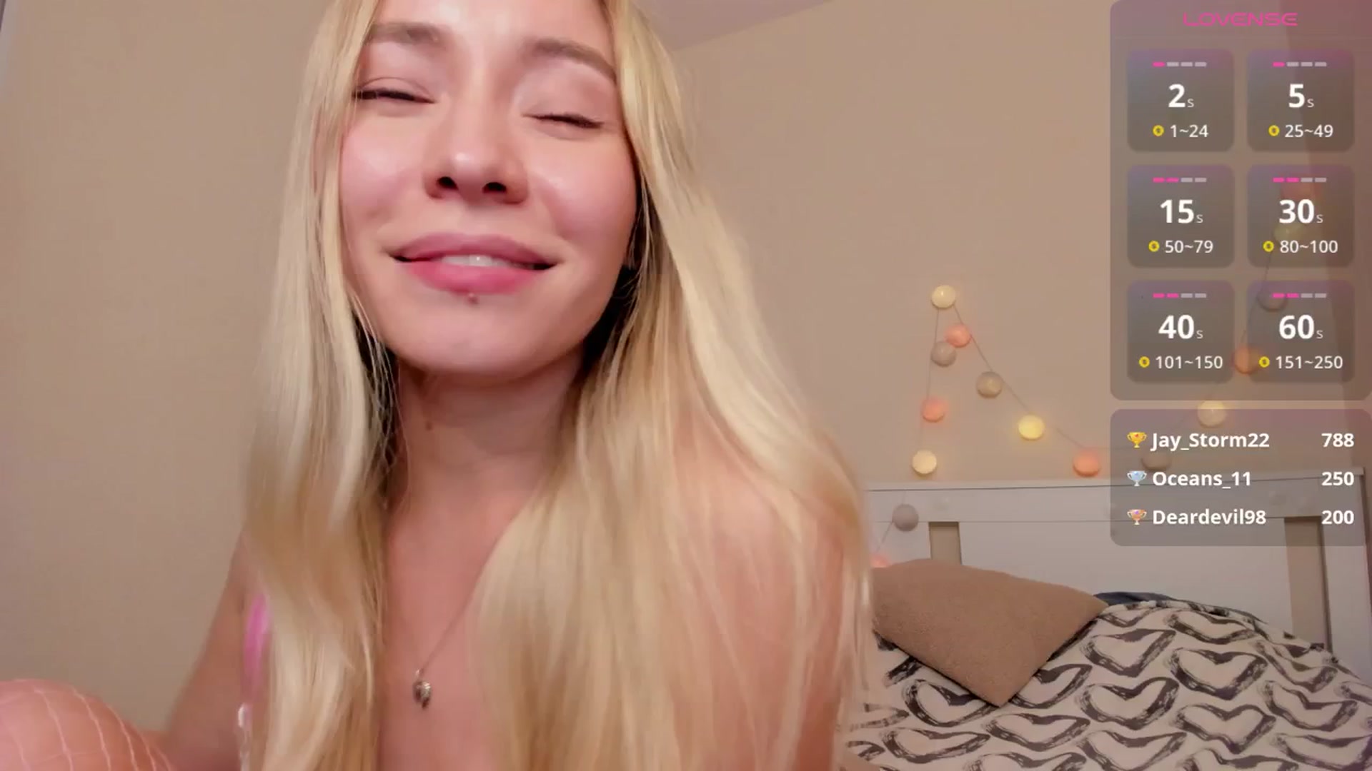 Gallery image thumbnail from pristine_edge's myfreecams stream on, 08/17/2025, 02:11 image 20 of 20