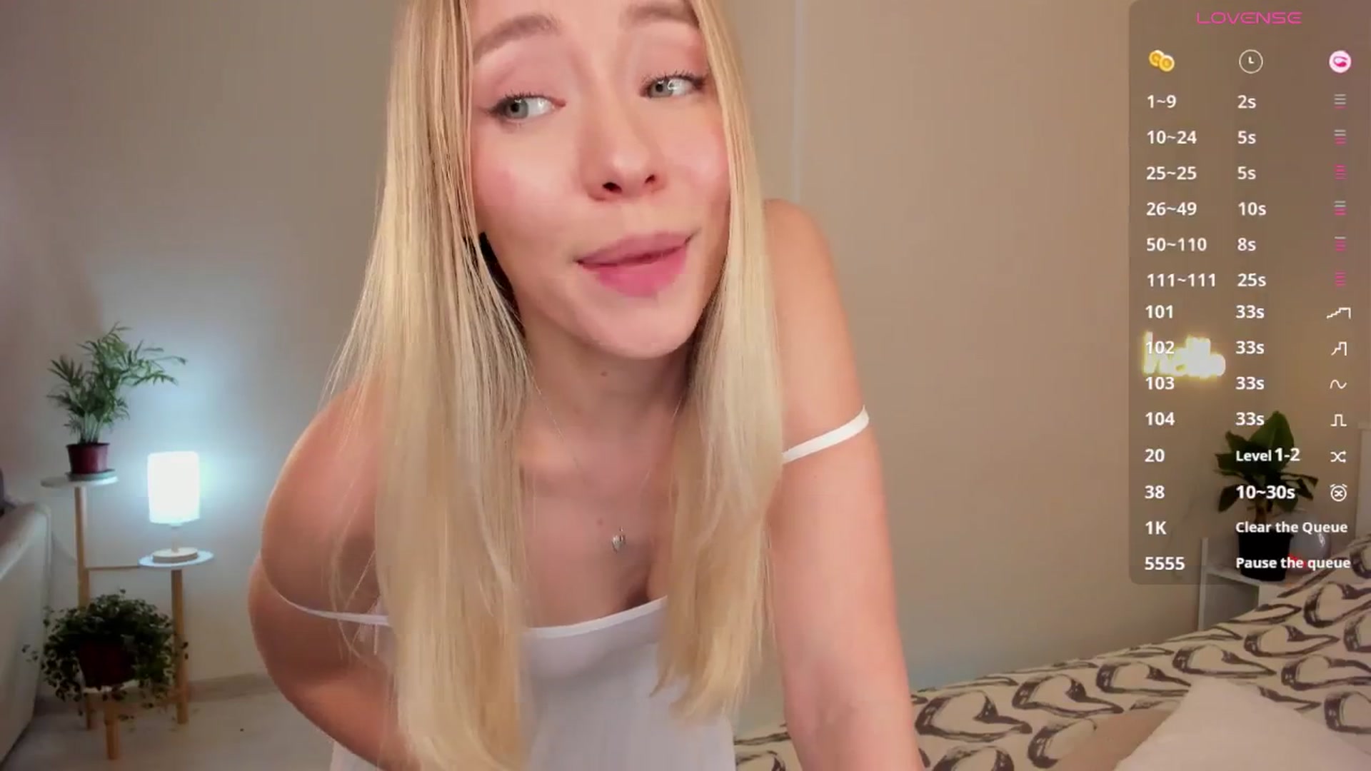 Gallery image thumbnail from pristine_edge's myfreecams stream on, 08/26/2025, 21:06 image 6 of 20