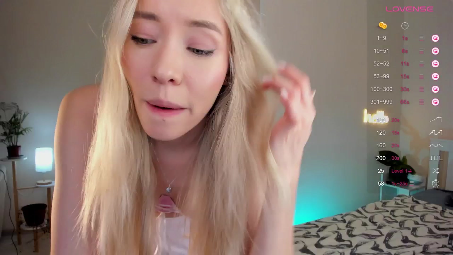 Gallery image thumbnail from pristine_edge's myfreecams stream on, 12/04/2025, 24:46 image 1 of 20