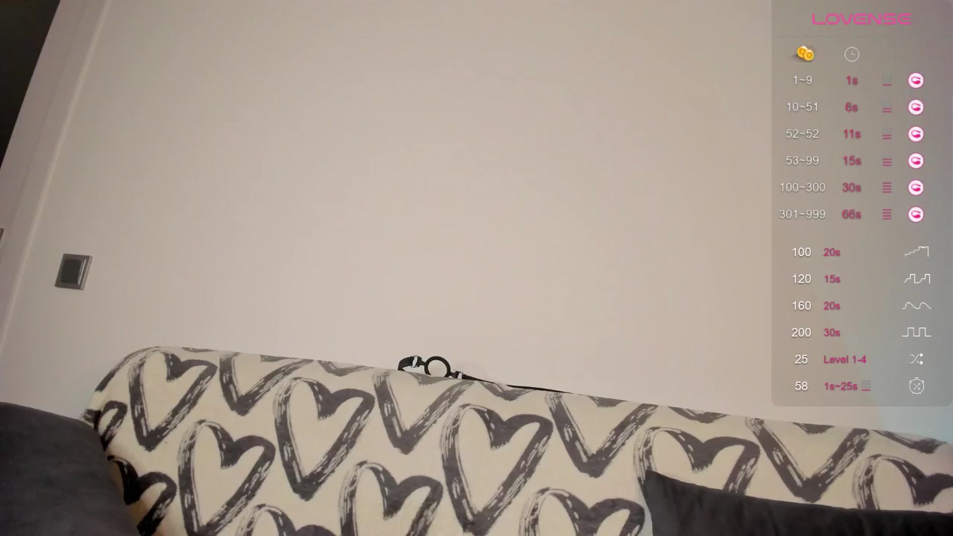 Gallery image thumbnail from pristine_edge's myfreecams stream on, 12/27/2025, 24:08 image 19 of 20
