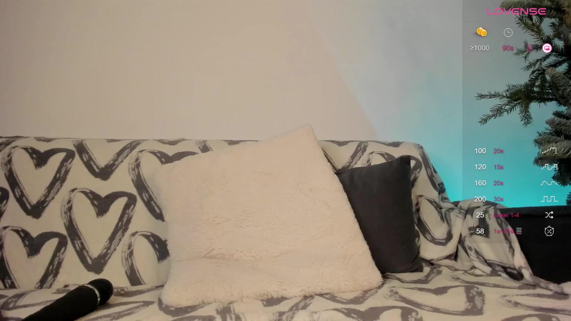 Gallery image thumbnail from pristine_edge's myfreecams stream on, 12/30/2025, 24:43 image 8 of 20