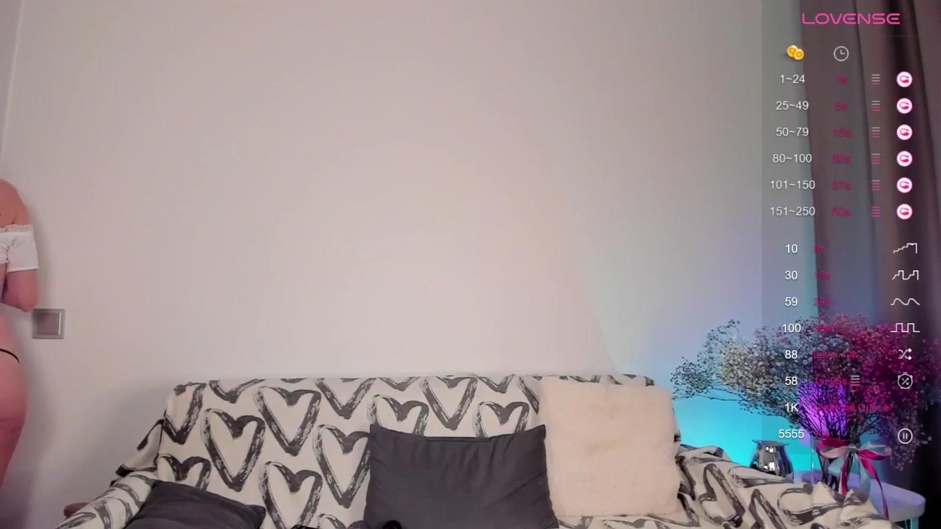 Gallery image thumbnail from pristine_edge's myfreecams stream on, 01/29/2026, 04:34 image 3 of 20