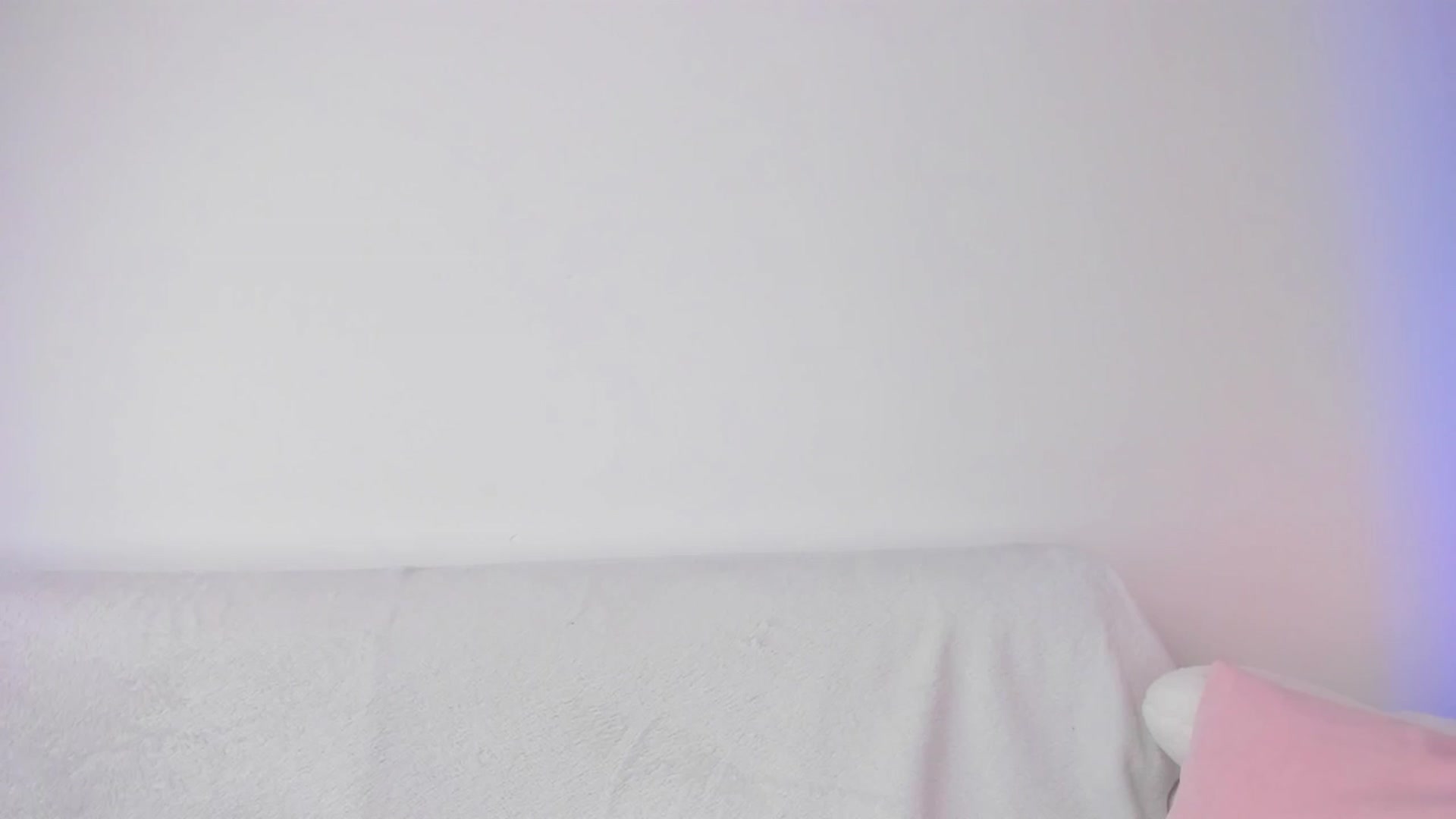Gallery image thumbnail from pristine_edge's myfreecams stream on, 04/17/2026, 03:39 image 1 of 20