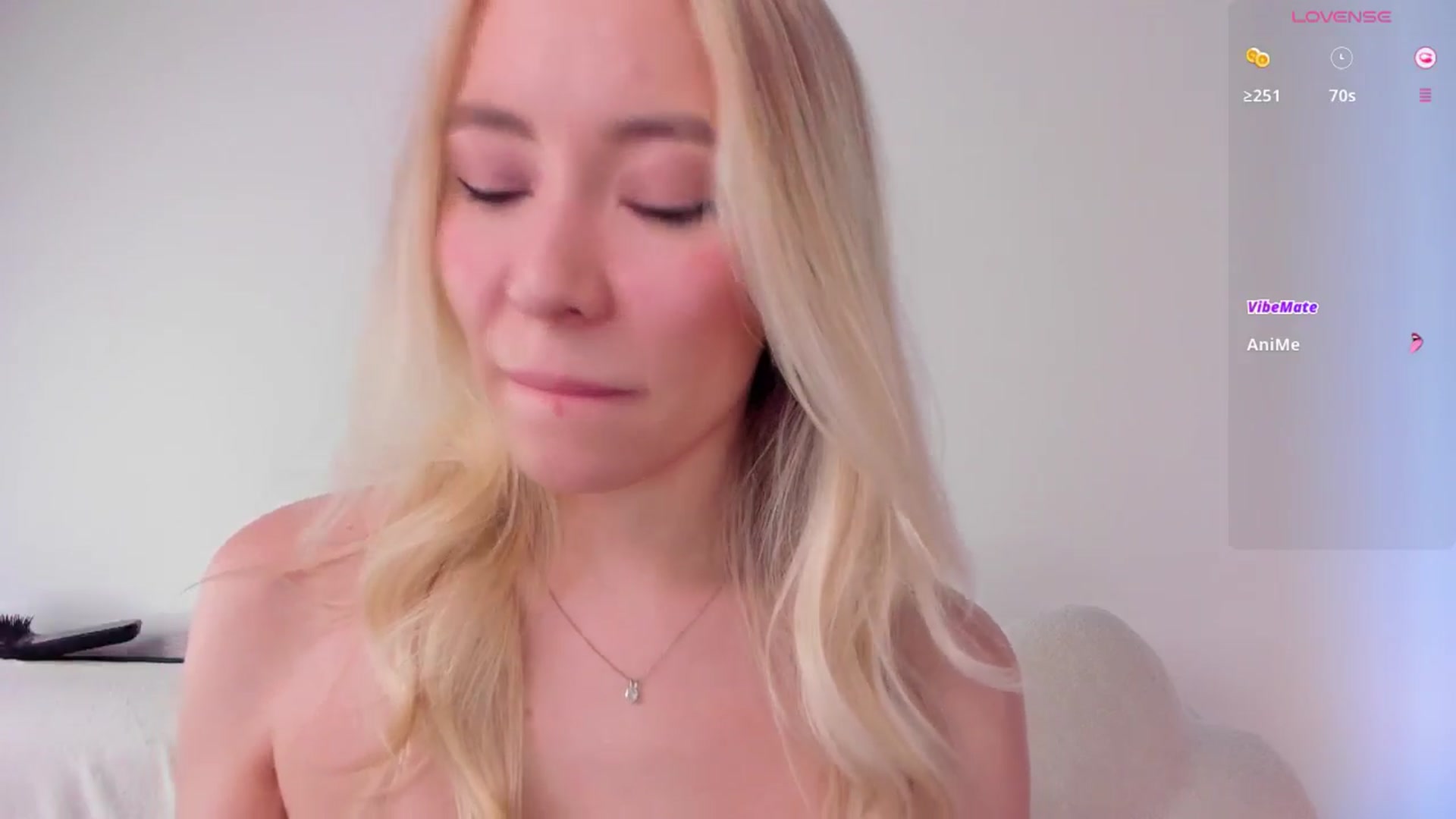 Gallery image thumbnail from pristine_edge's myfreecams stream on, 04/30/2026, 03:28 image 12 of 20