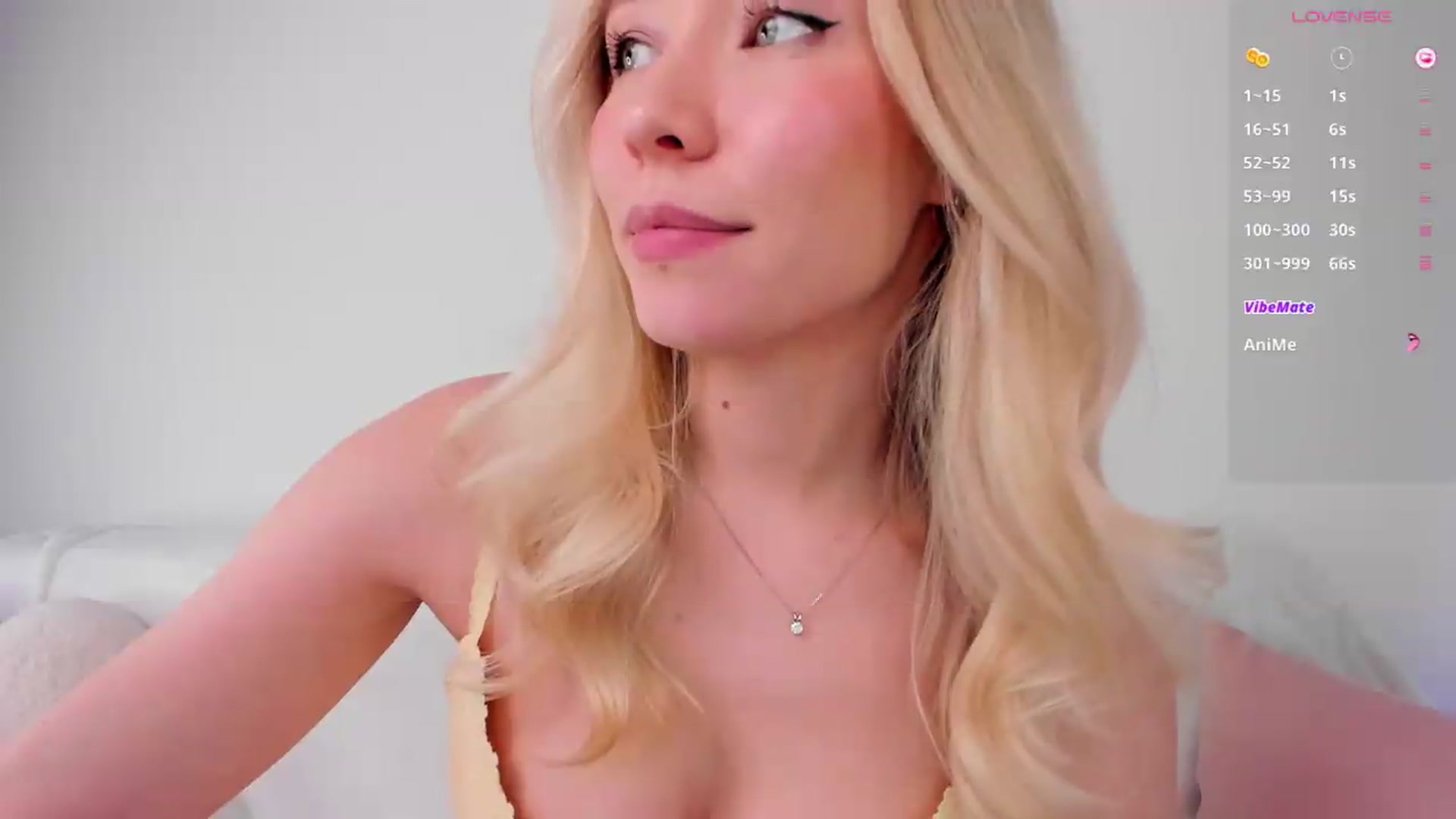 Gallery image thumbnail from pristine_edge's myfreecams stream on, 05/28/2026, 04:04 image 16 of 20