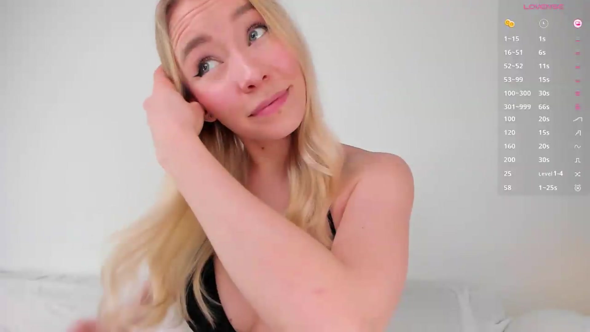 Gallery image thumbnail from pristine_edge's myfreecams stream on, 06/13/2026, 24:53 image 16 of 20