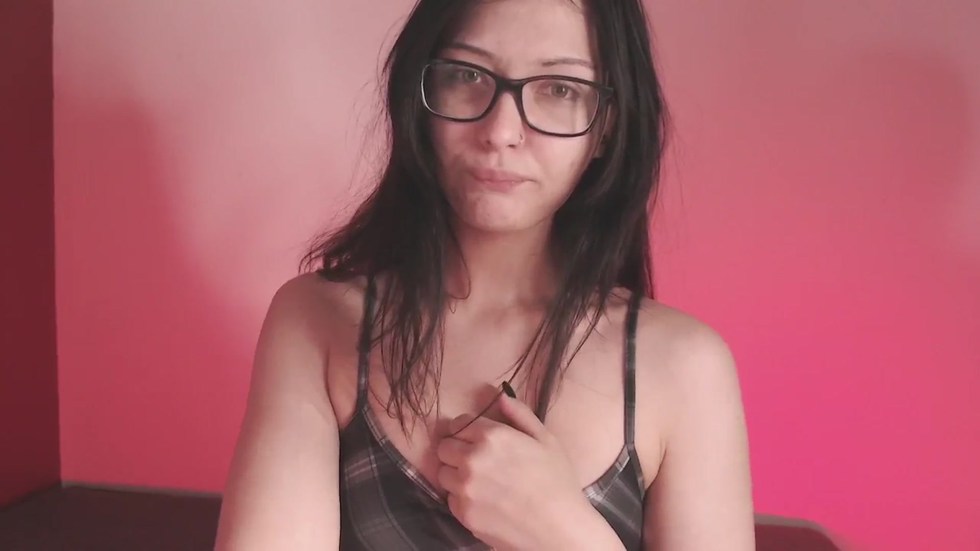 Gallery image thumbnail from prune's myfreecams stream on, 06/05/2025, 02:06 image 14 of 20