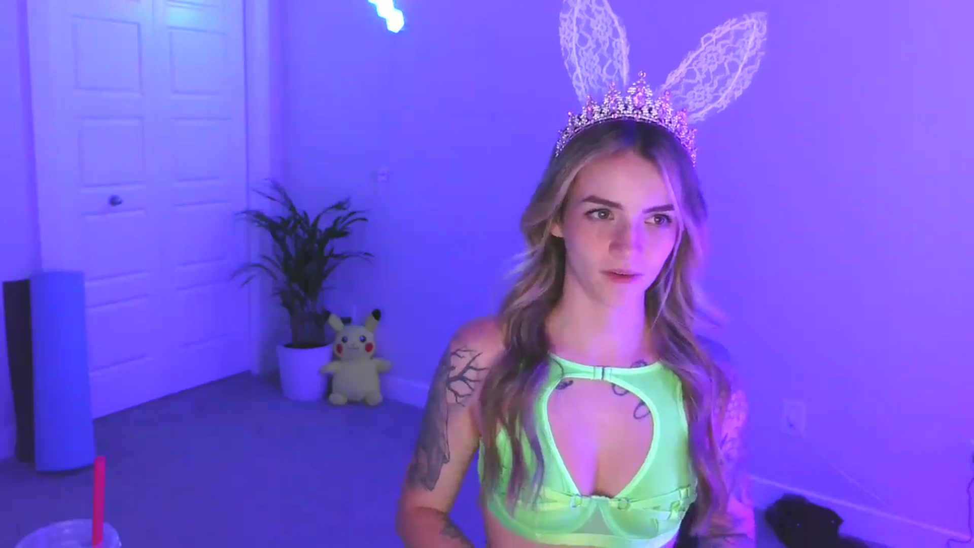 Gallery image thumbnail from puddinbunz69's myfreecams stream on, 05/02/2024, 04:01 image 4 of 20