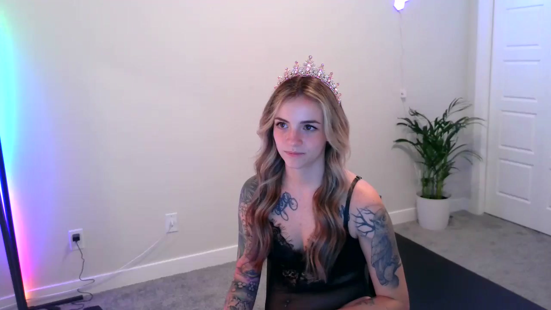 Gallery image thumbnail from puddinbunz69's myfreecams stream on, 05/03/2024, 24:21 image 14 of 20
