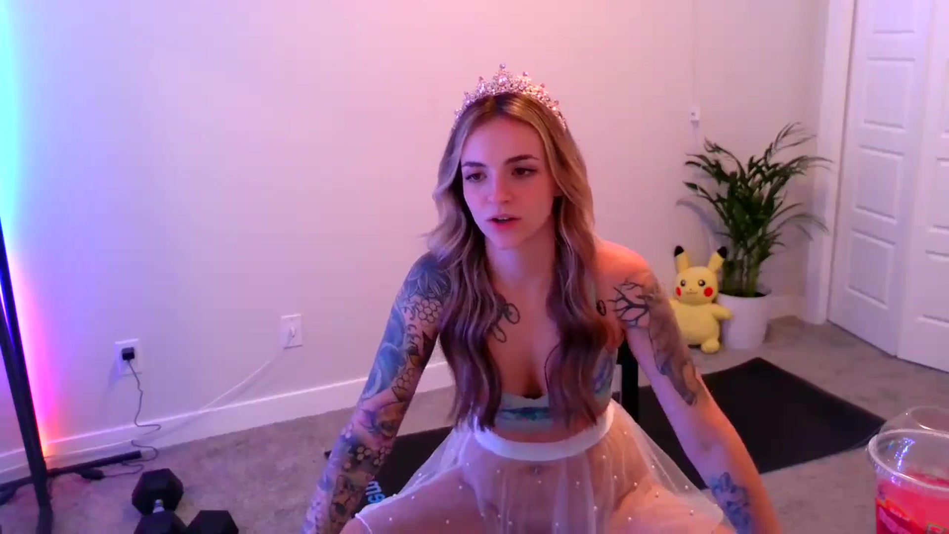 Gallery image thumbnail from puddinbunz69's myfreecams stream on, 05/03/2024, 02:41 image 13 of 20