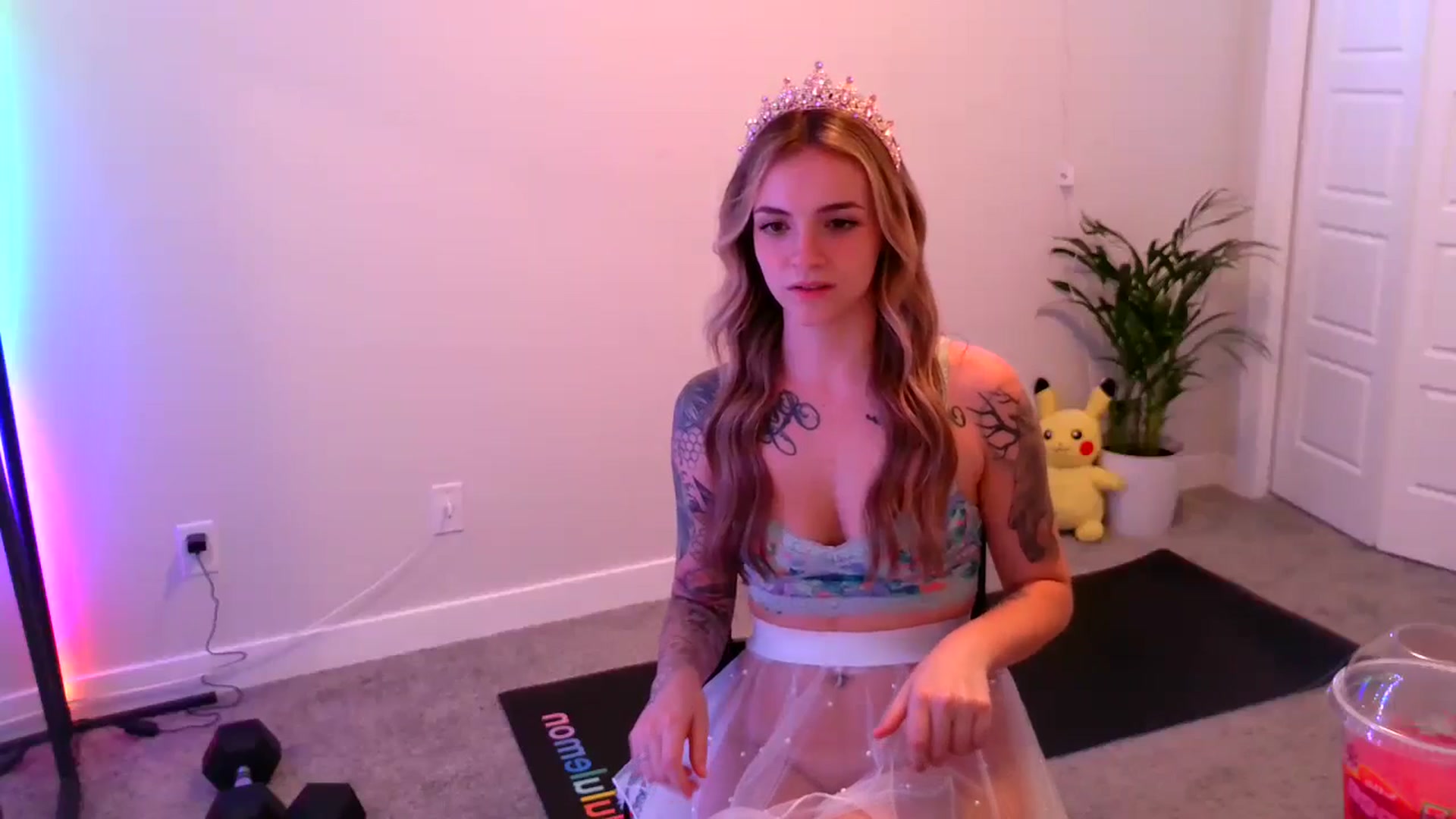 Gallery image thumbnail from puddinbunz69's myfreecams stream on, 05/03/2024, 02:41 image 20 of 20