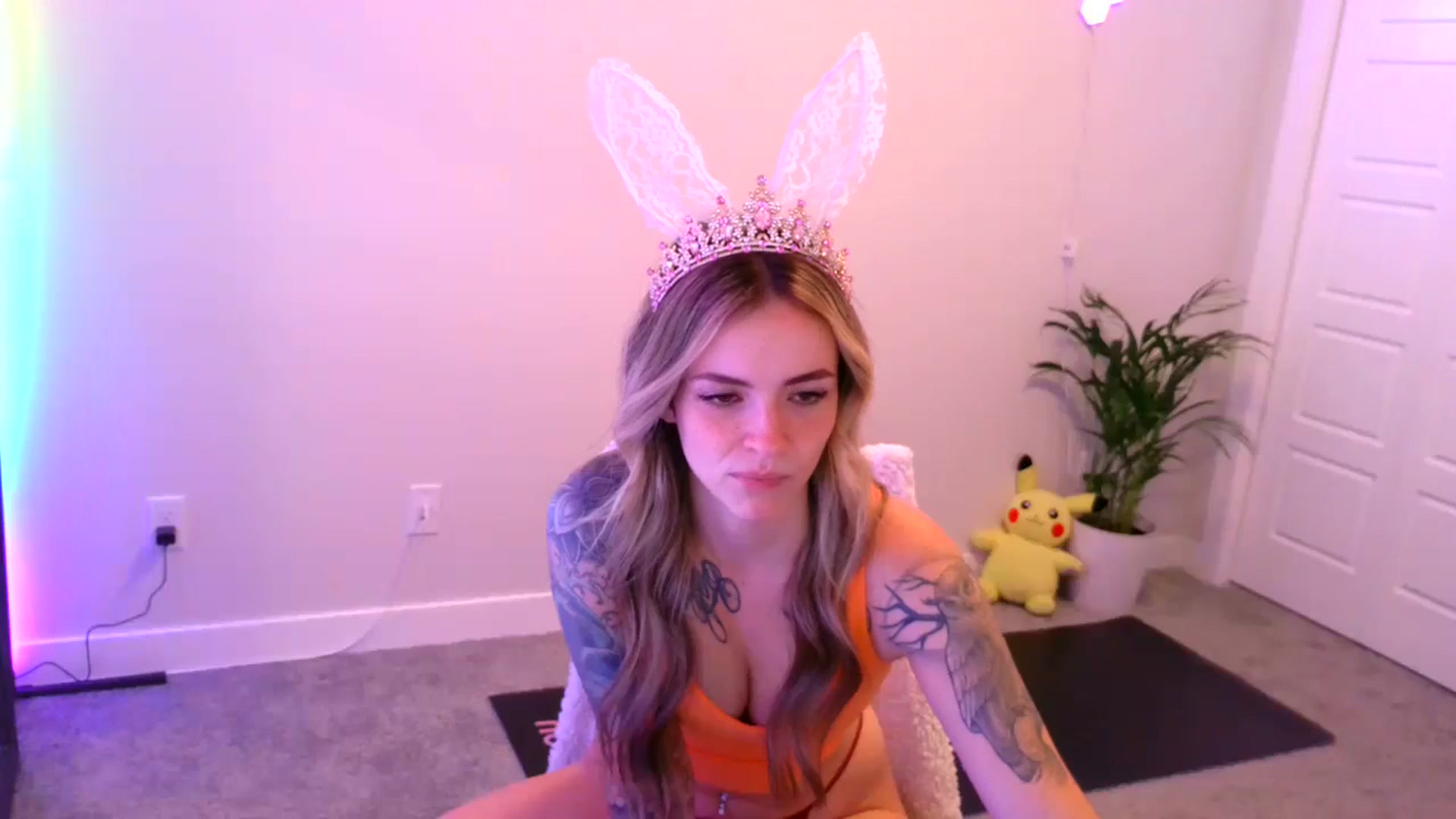 Gallery image thumbnail from puddinbunz69's myfreecams stream on, 05/03/2024, 23:30 image 4 of 20