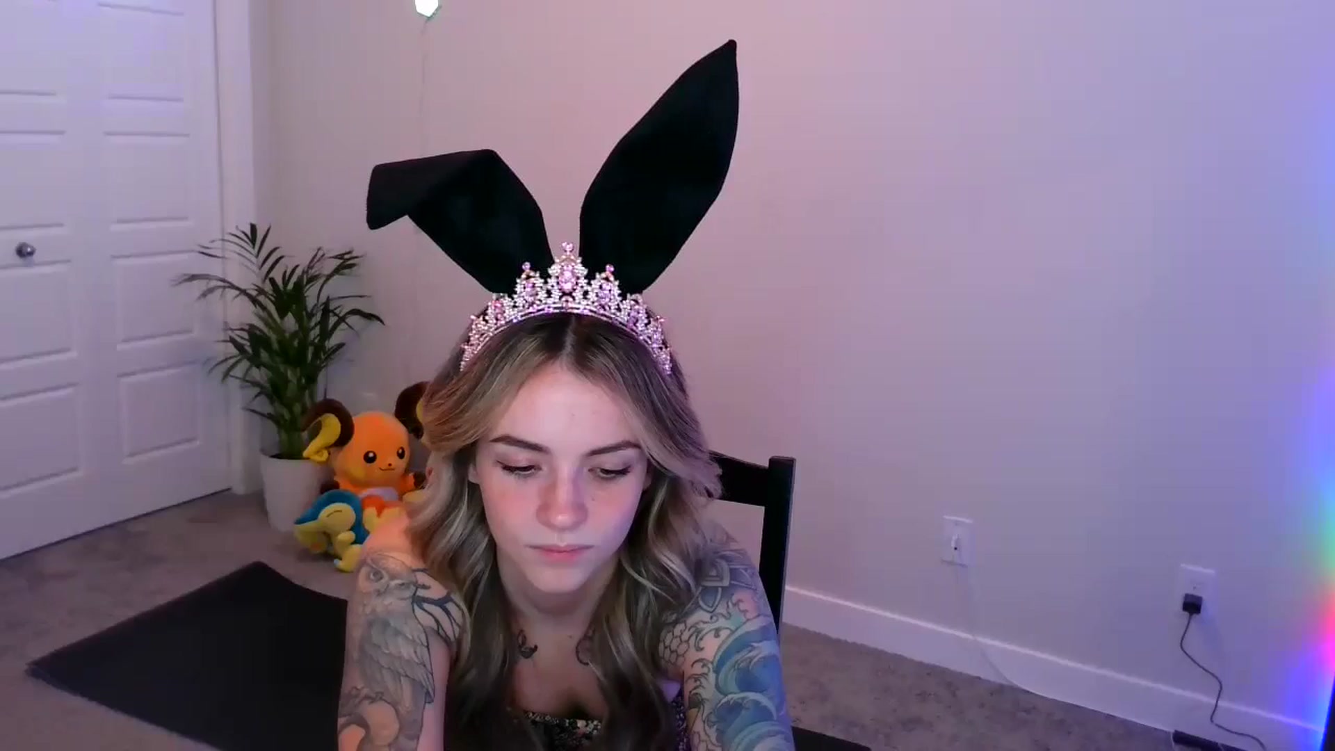 Gallery image thumbnail from puddinbunz69's myfreecams stream on, 05/07/2024, 04:52 image 1 of 20