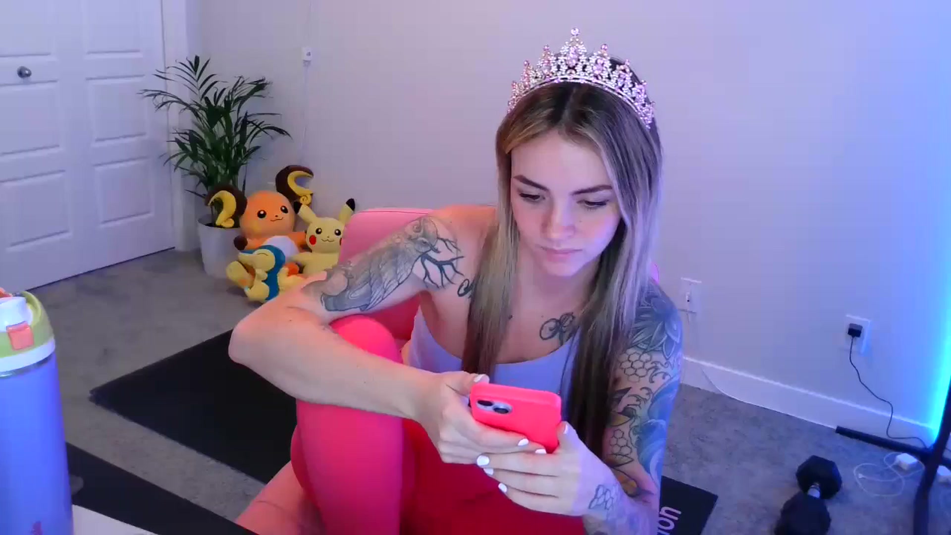 Gallery image thumbnail from puddinbunz69's myfreecams stream on, 05/08/2024, 22:13 image 5 of 20