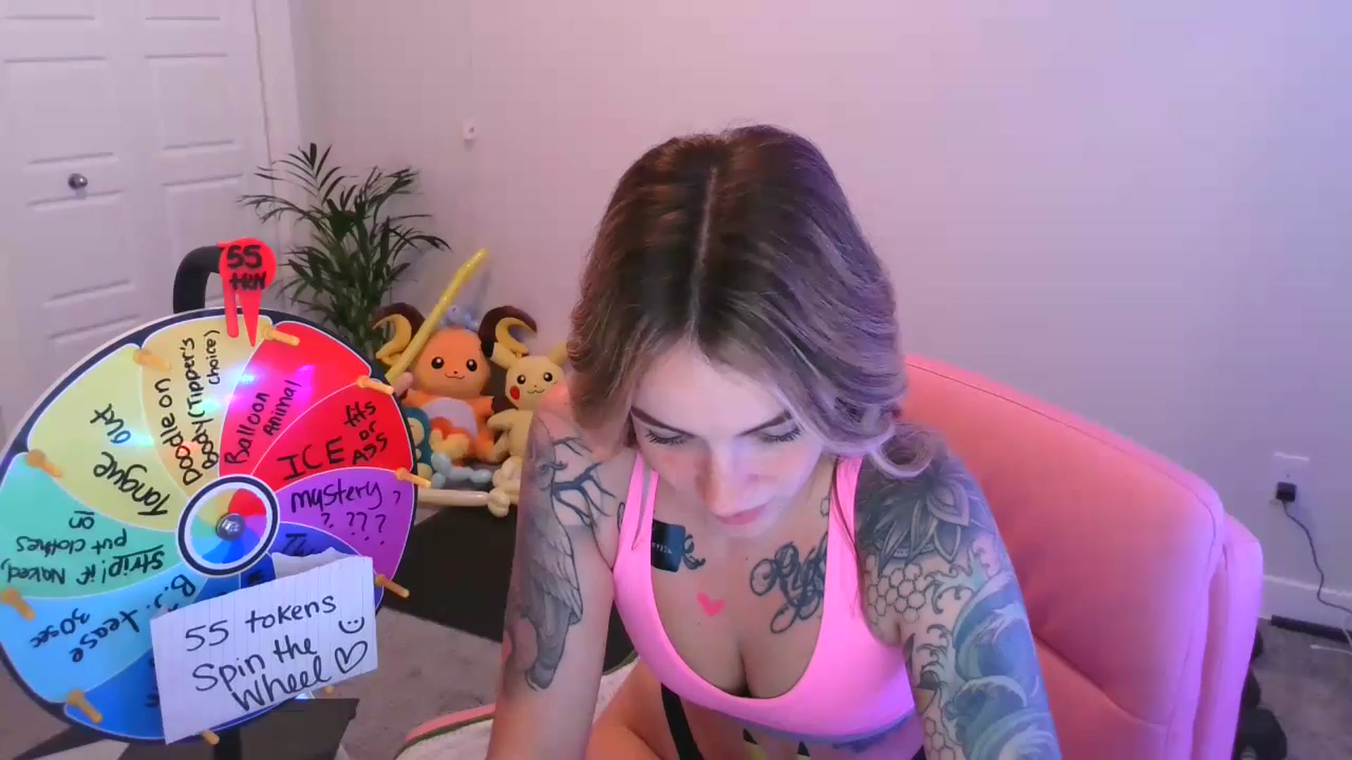 Gallery image thumbnail from puddinbunz69's myfreecams stream on, 05/13/2024, 01:12 image 6 of 20