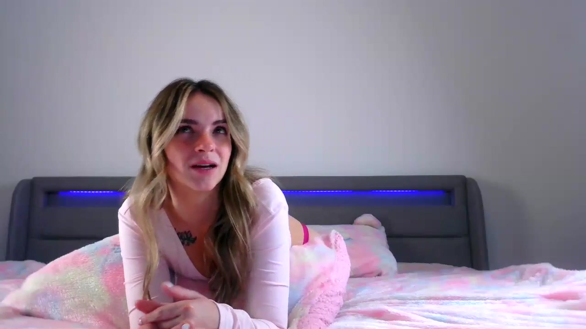 Gallery image thumbnail from puddinbunz69's myfreecams stream on, 05/13/2024, 06:10 image 20 of 20