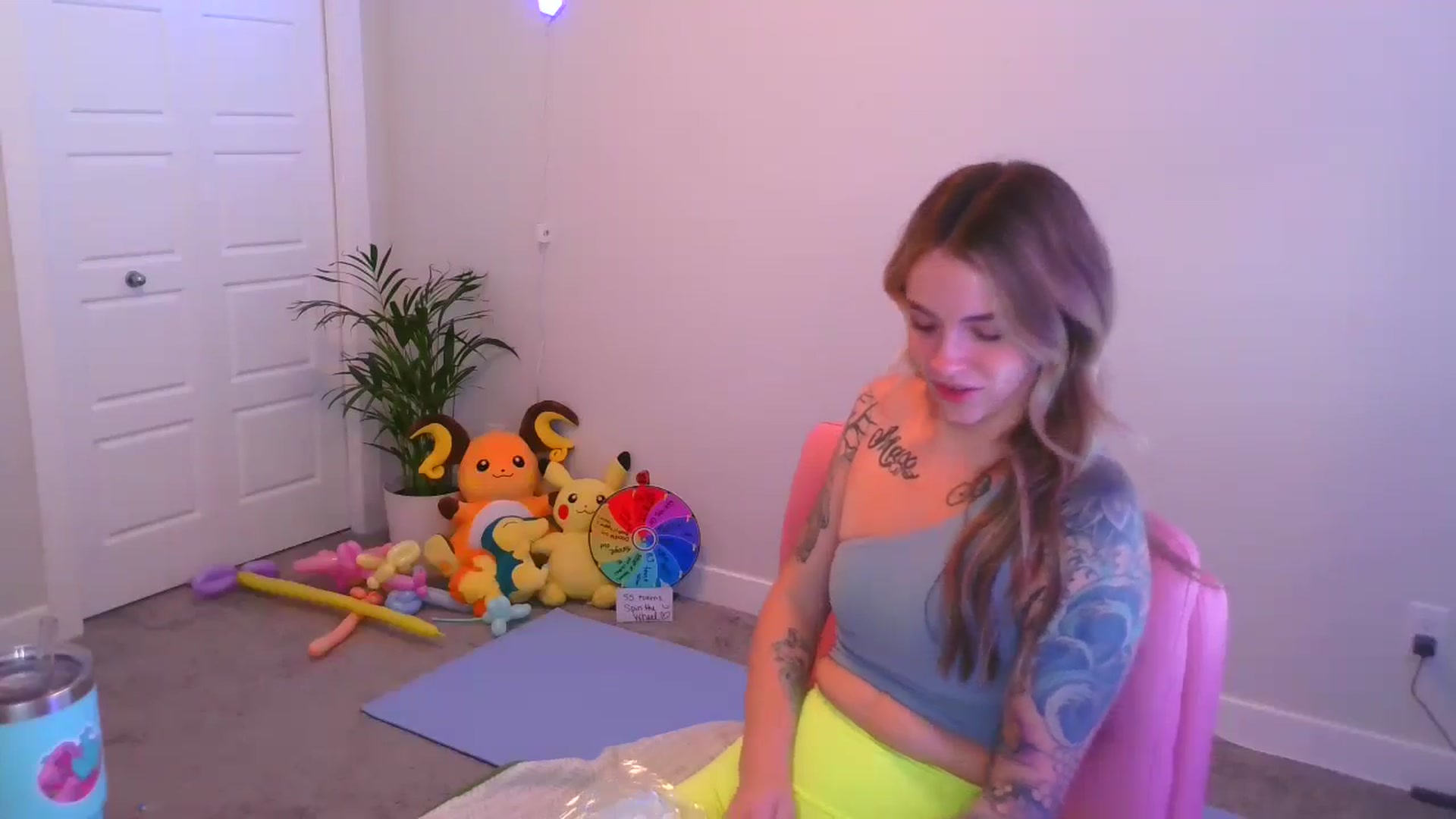 Gallery image thumbnail from puddinbunz69's myfreecams stream on, 05/14/2024, 23:17 image 13 of 20