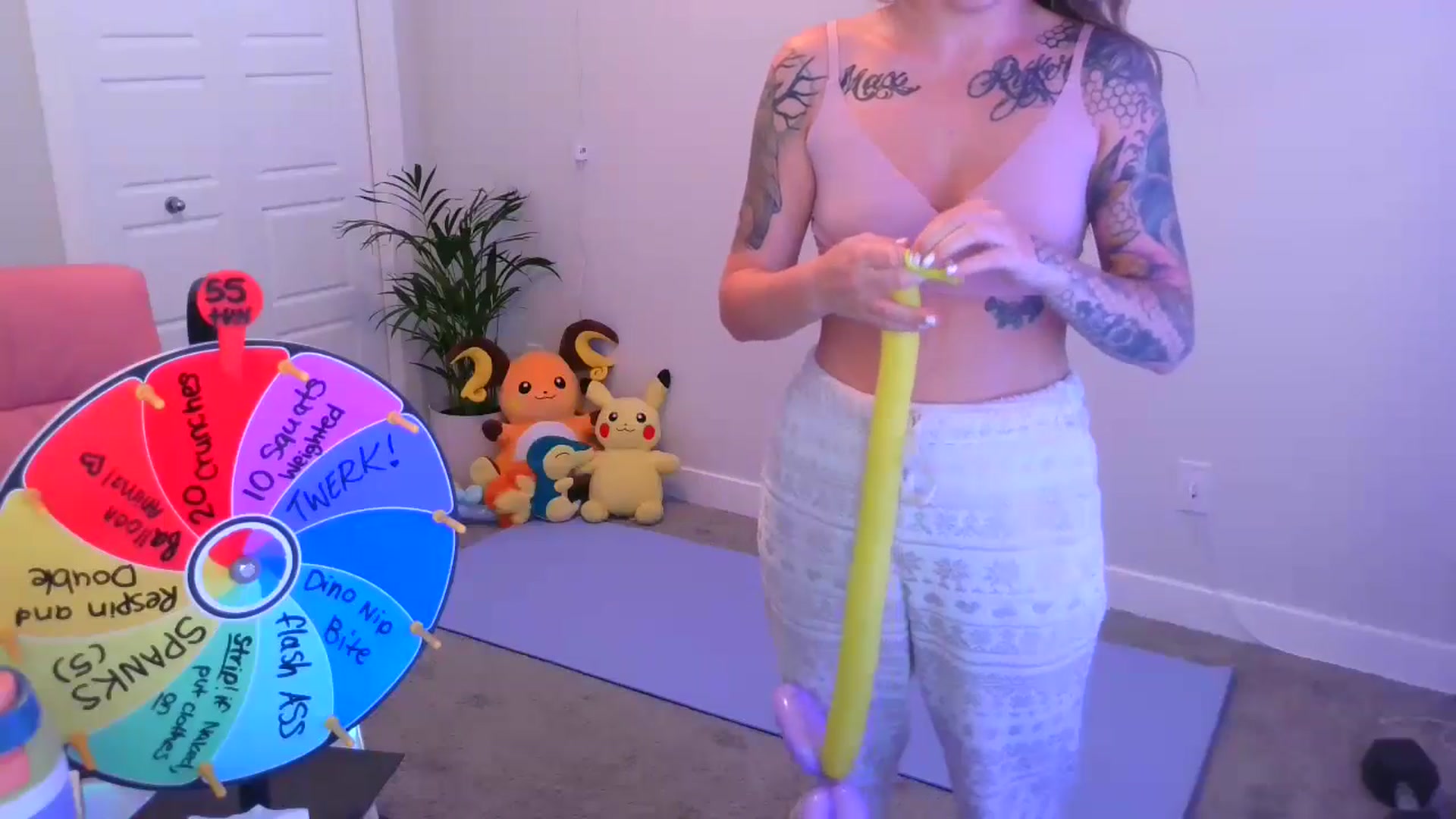 Gallery image thumbnail from puddinbunz69's myfreecams stream on, 05/16/2024, 01:28 image 5 of 20
