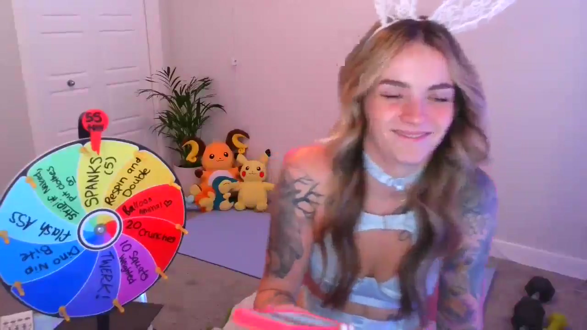 Gallery image thumbnail from puddinbunz69's myfreecams stream on, 05/16/2024, 01:28 image 9 of 20