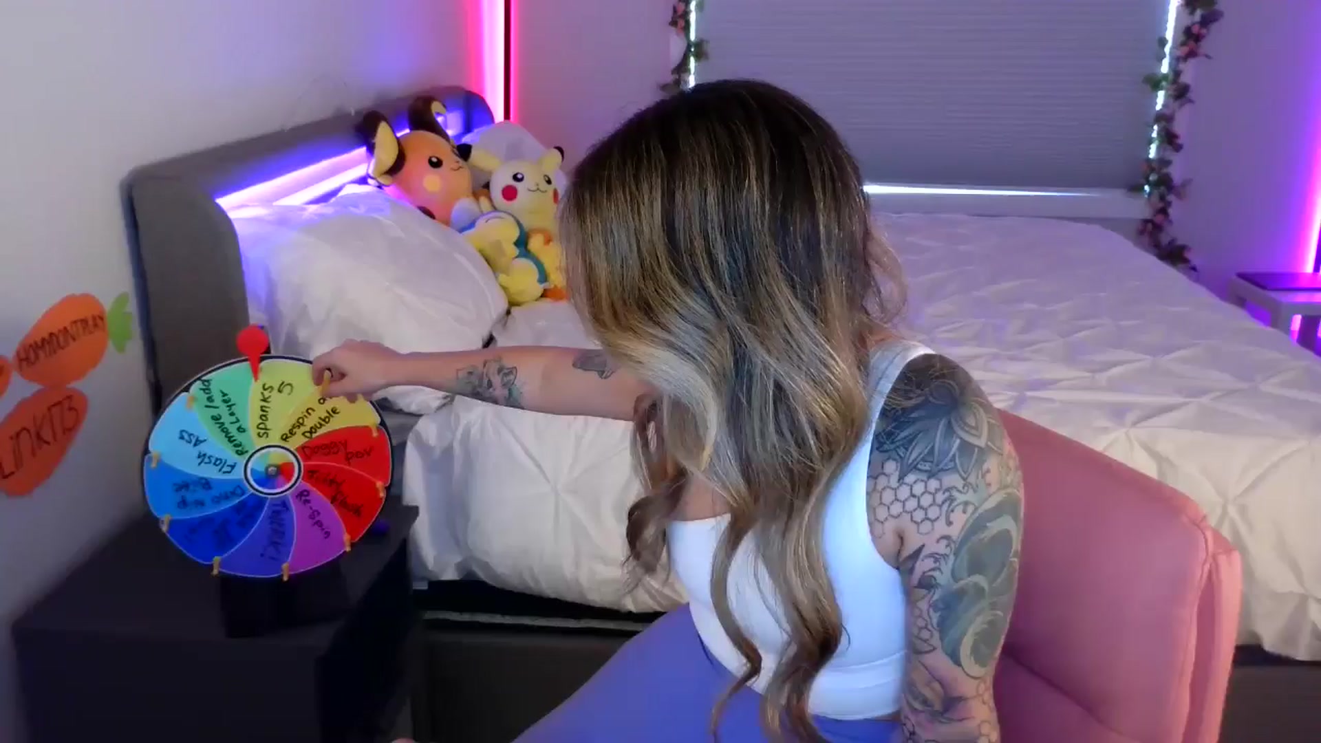 Gallery image thumbnail from puddinbunz69's myfreecams stream on, 06/02/2024, 24:54 image 1 of 20