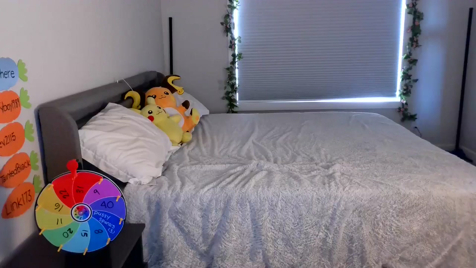 Gallery image thumbnail from puddinbunz69's myfreecams stream on, 06/07/2024, 18:33 image 13 of 20