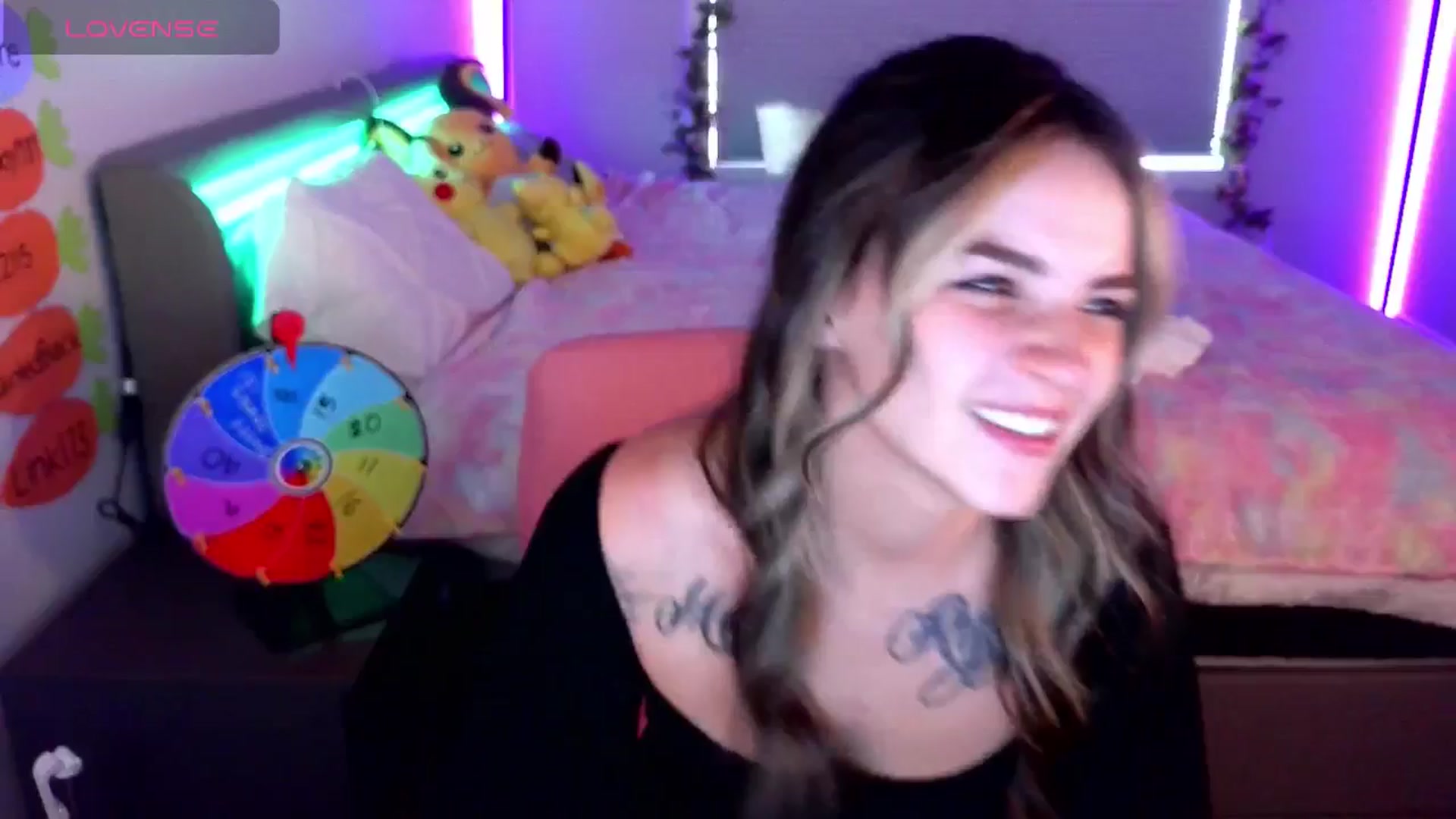Gallery image thumbnail from puddinbunz69's myfreecams stream on, 06/13/2024, 24:24 image 3 of 20