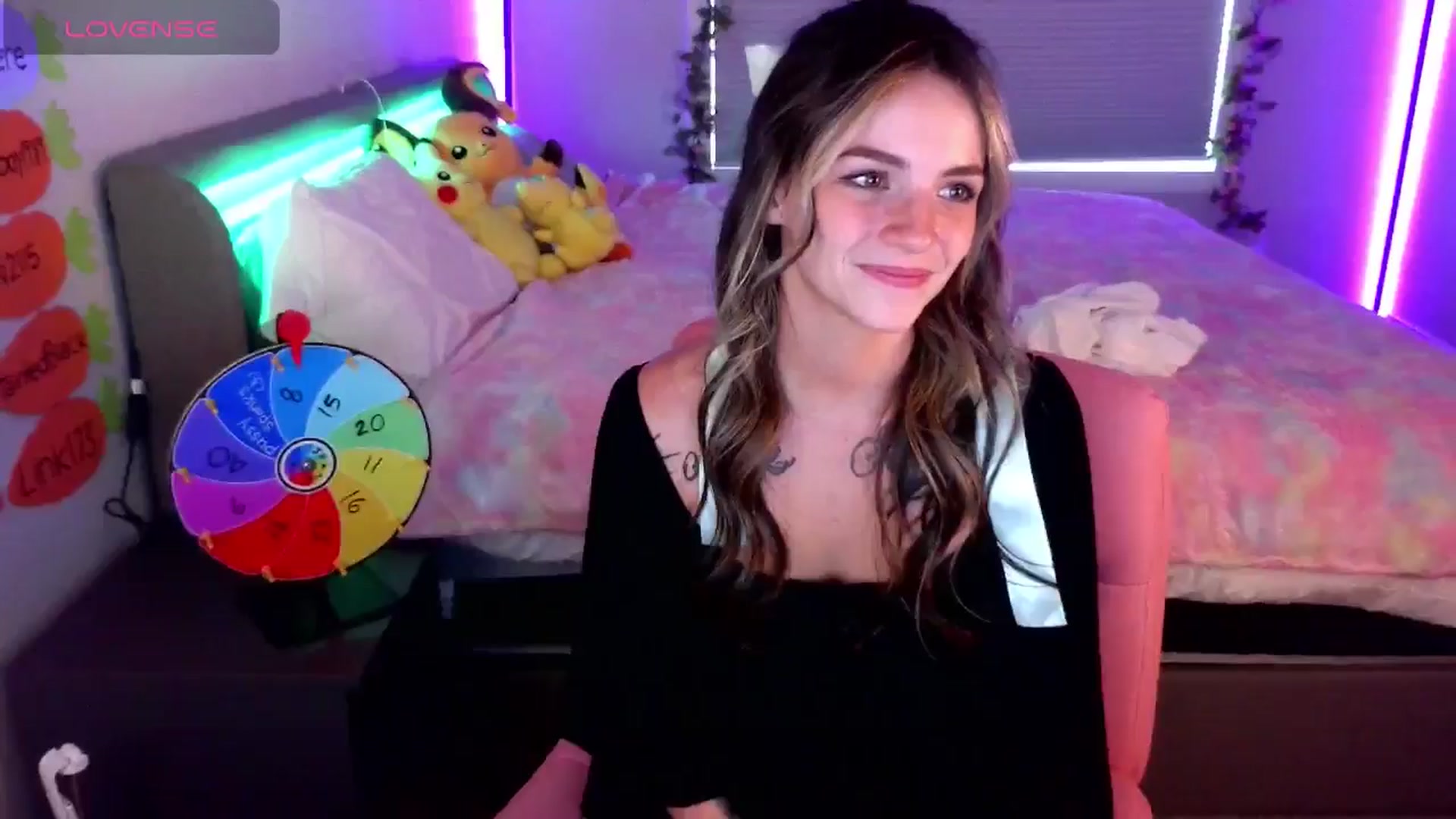 Gallery image thumbnail from puddinbunz69's myfreecams stream on, 06/13/2024, 24:24 image 8 of 20