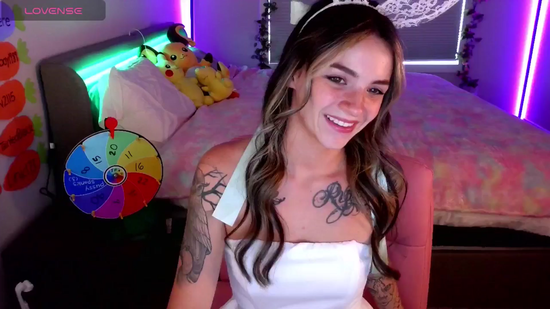 Gallery image thumbnail from puddinbunz69's myfreecams stream on, 06/13/2024, 24:24 image 16 of 20