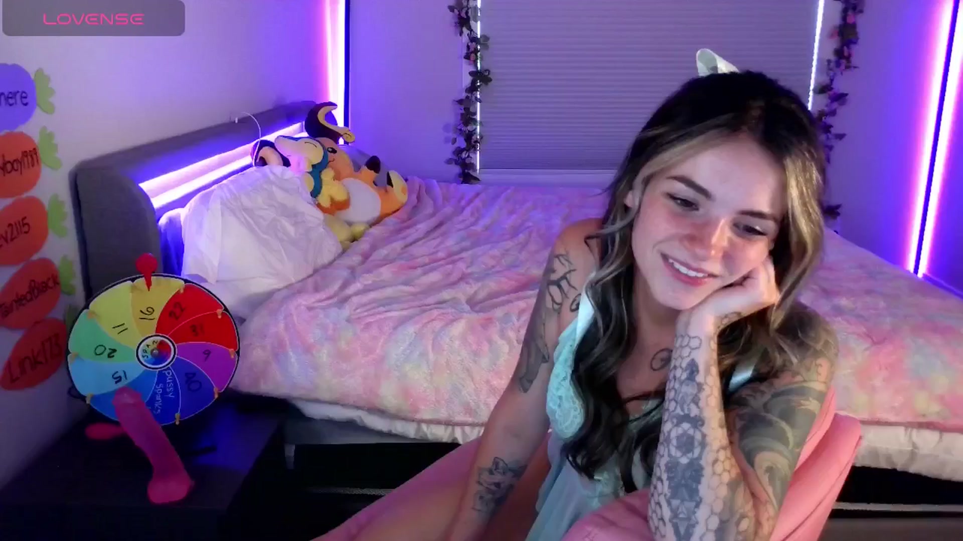 Gallery image thumbnail from puddinbunz69's myfreecams stream on, 06/13/2024, 03:19 image 14 of 20