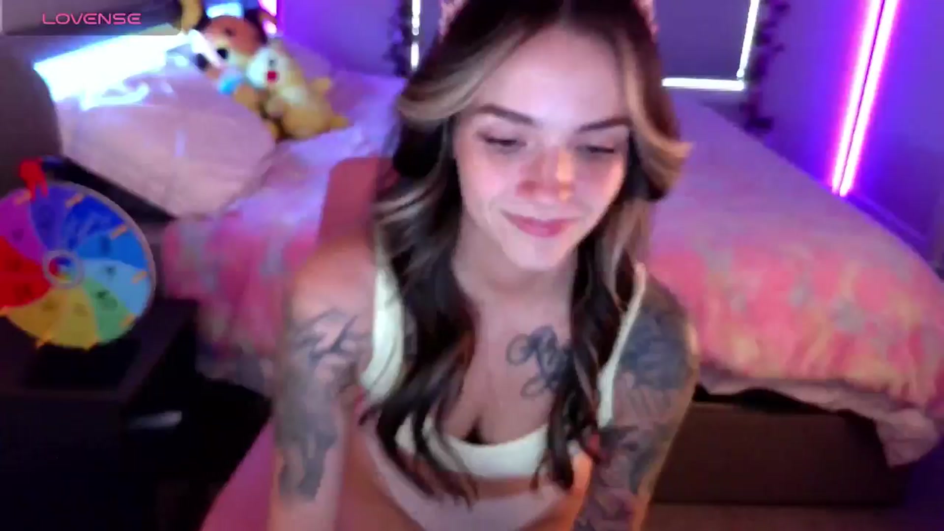 Gallery image thumbnail from puddinbunz69's myfreecams stream on, 06/14/2024, 02:31 image 6 of 20