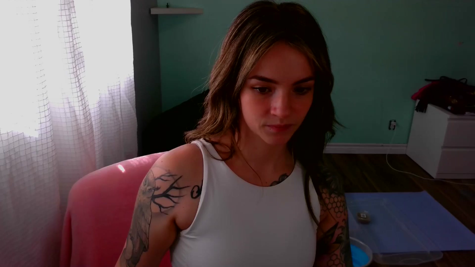 Gallery image thumbnail from puddinbunz69's myfreecams stream on, 03/22/2025, 19:29 image 1 of 20