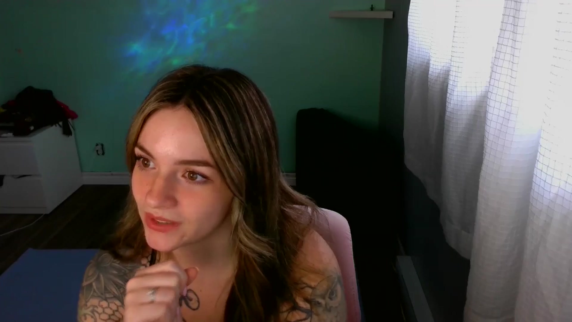 Gallery image thumbnail from puddinbunz69's myfreecams stream on, 03/29/2025, 22:32 image 7 of 20