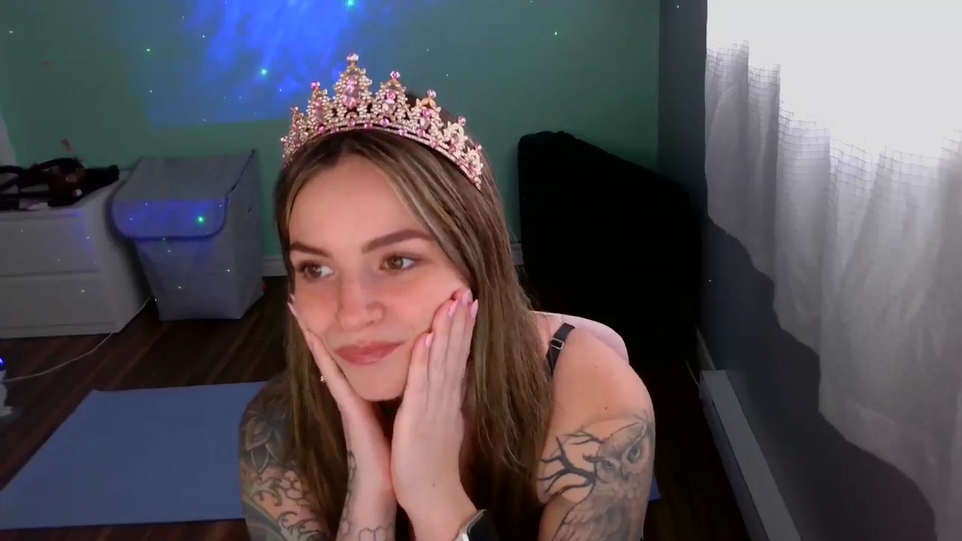 Gallery image thumbnail from puddinbunz69's myfreecams stream on, 04/01/2025, 18:20 image 7 of 20