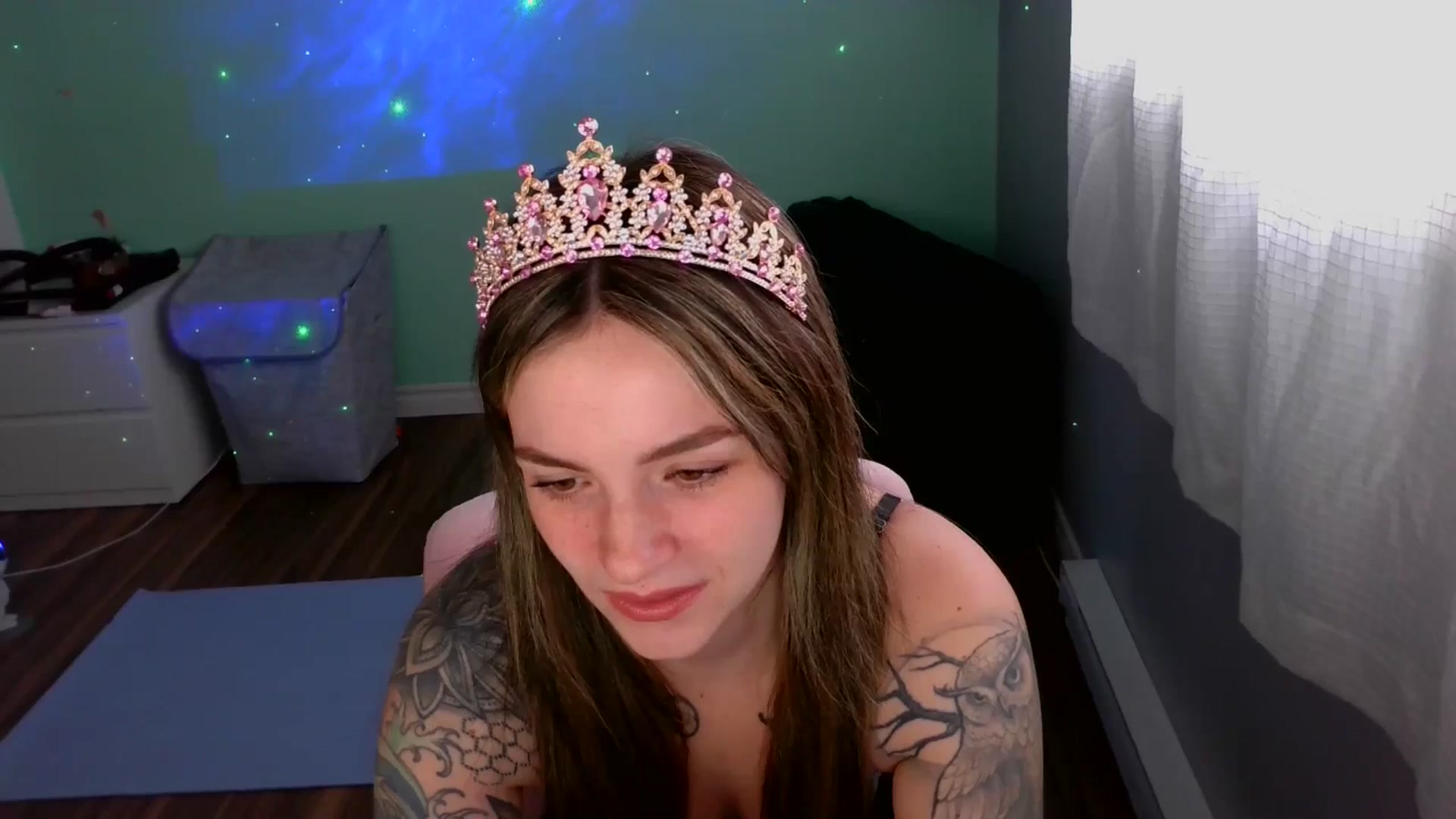 Gallery image thumbnail from puddinbunz69's myfreecams stream on, 04/01/2025, 18:20 image 10 of 20