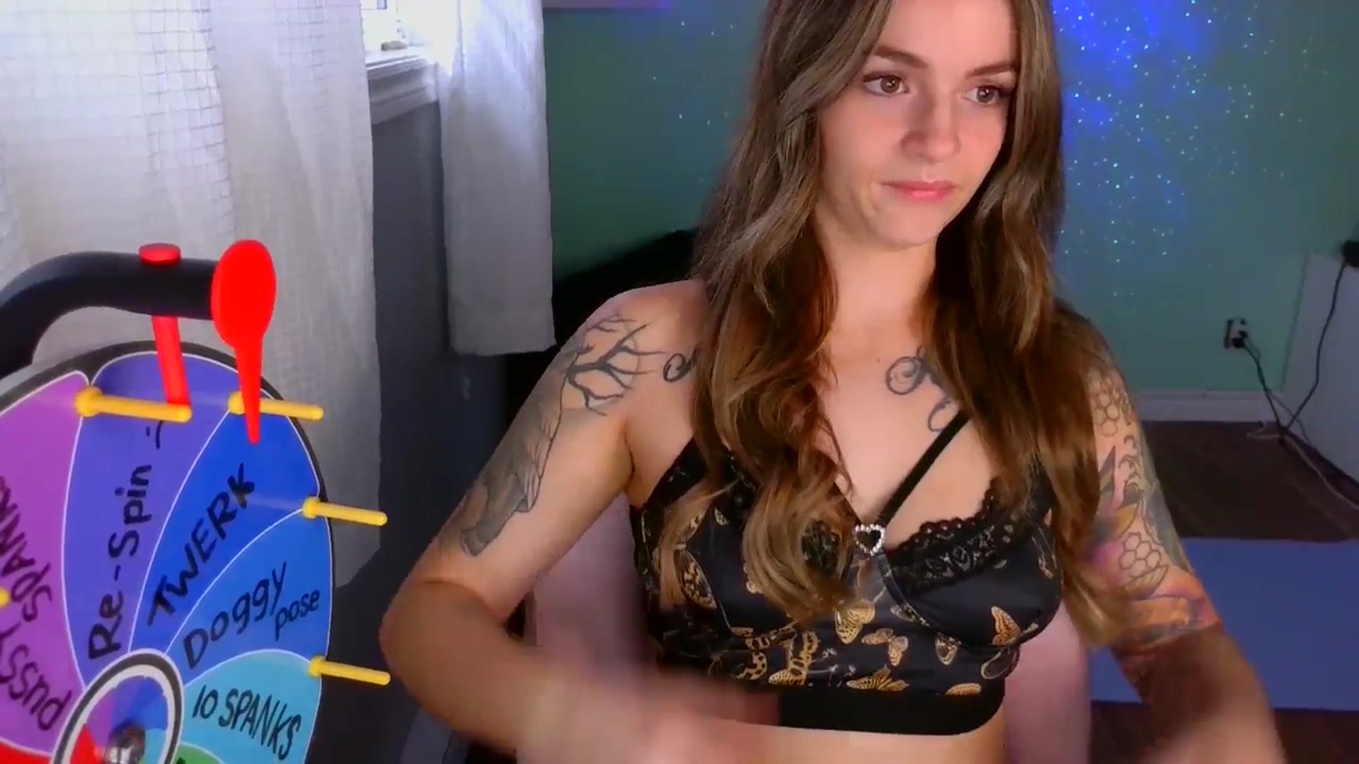 Gallery image thumbnail from puddinbunz69's myfreecams stream on, 04/19/2025, 22:34 image 2 of 20