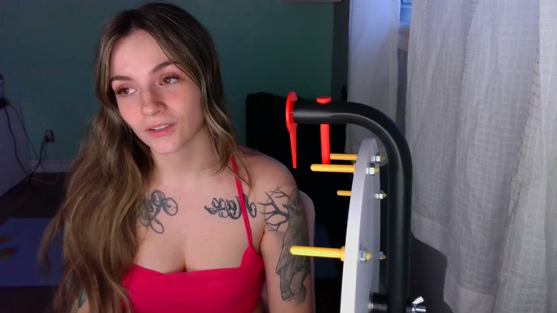 Gallery image thumbnail from puddinbunz69's myfreecams stream on, 05/01/2025, 23:54 image 8 of 20