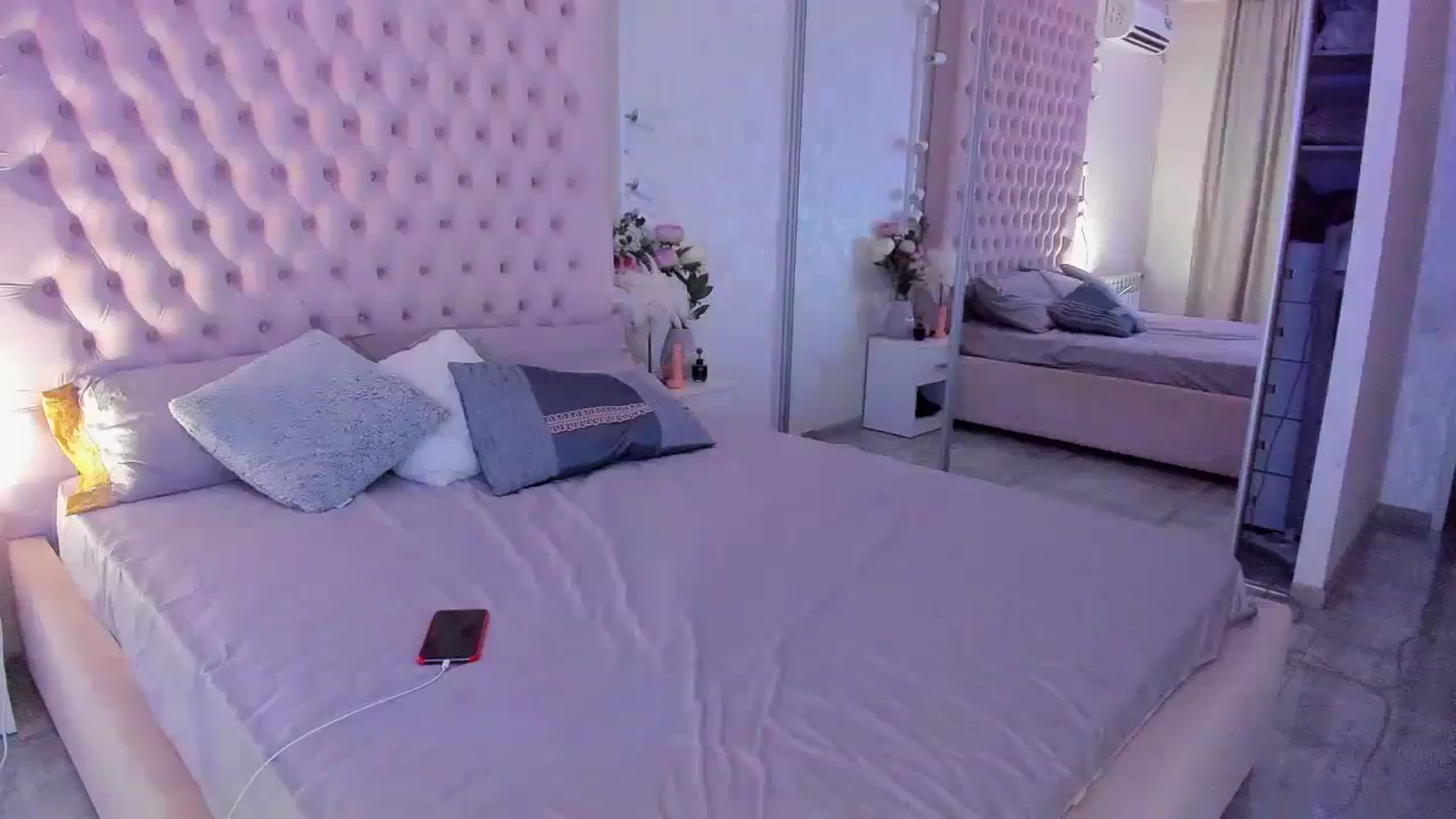 Gallery image thumbnail from purefection_'s myfreecams stream on, 10/02/2023, 16:35 image 20 of 20