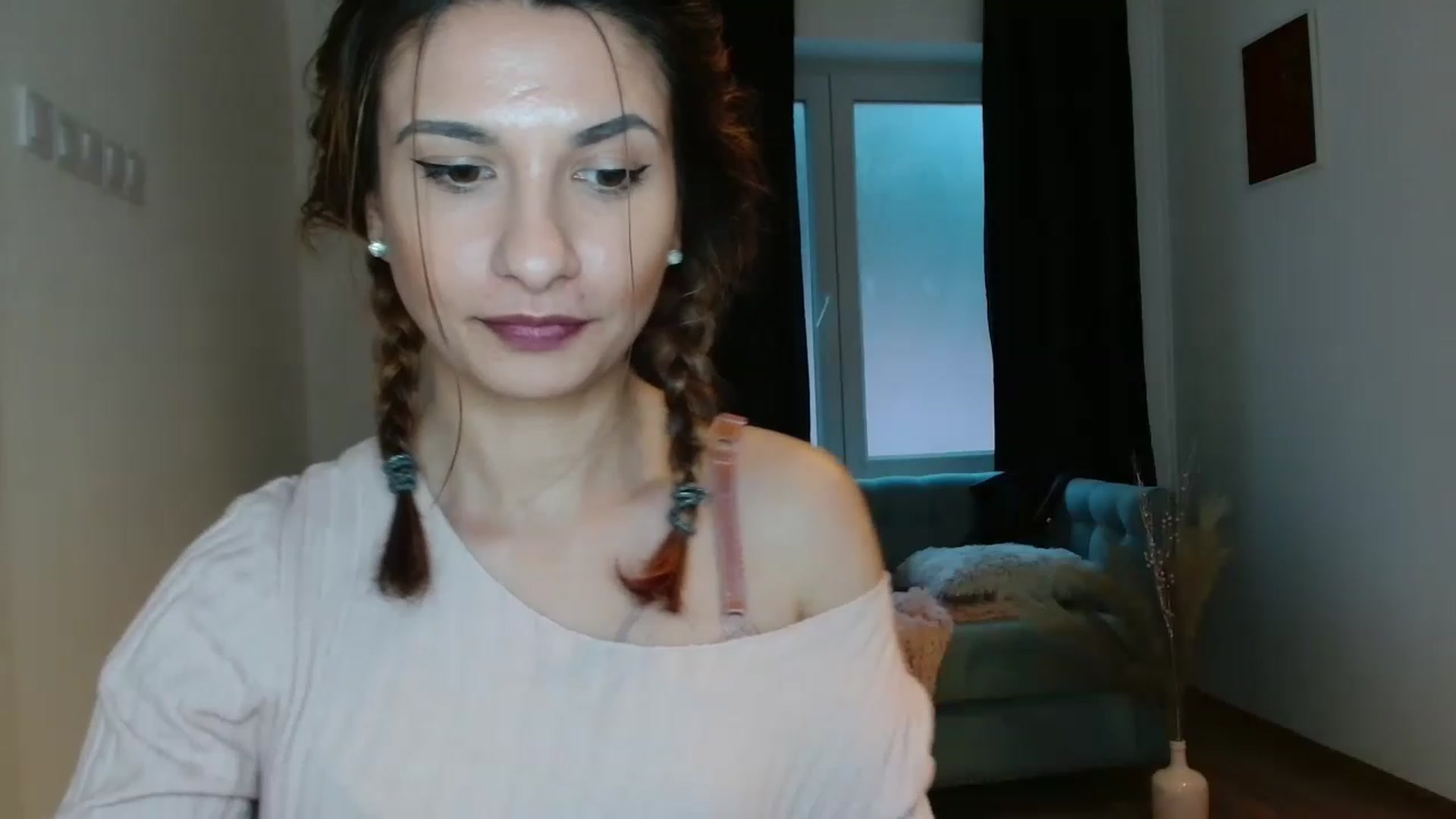Gallery image thumbnail from pussy_kitti's myfreecams stream on, 11/26/2022, 14:26 image 20 of 20