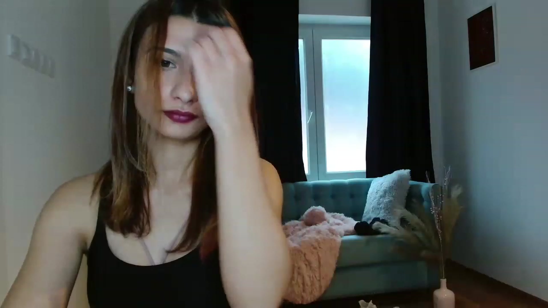 Gallery image thumbnail from pussy_kitti's myfreecams stream on, 11/27/2022, 10:18 image 18 of 20