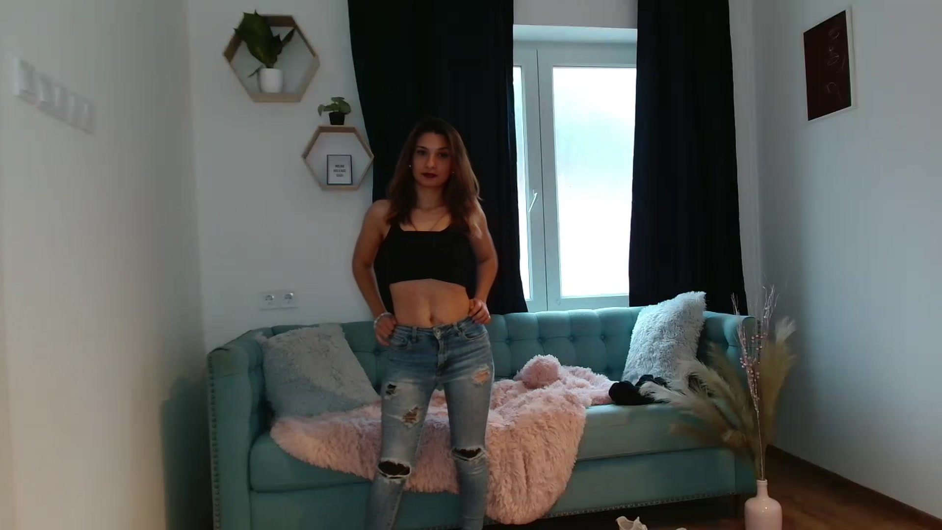 Gallery image thumbnail from pussy_kitti's myfreecams stream on, 11/27/2022, 10:18 image 8 of 20