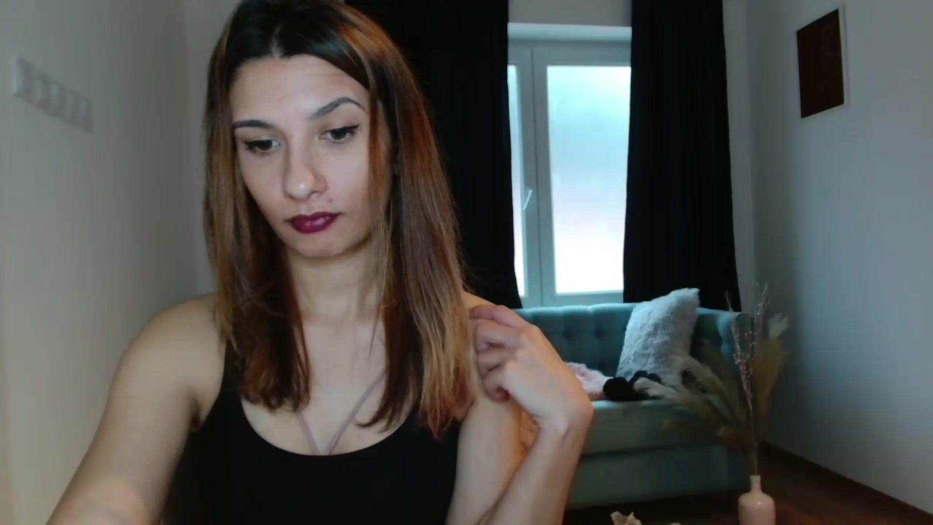 Gallery image thumbnail from pussy_kitti's myfreecams stream on, 11/27/2022, 10:18 image 19 of 20
